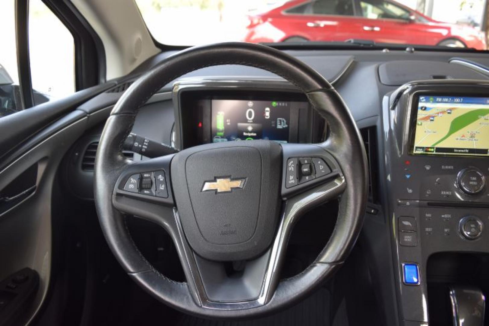 2015 Silver Ice Metallic /Jet Black seats/Dark accents Chevrolet Volt Premium w/ Navigation (1G1RD6E41FU) with an 1.4L 4 Cylinders engine, Continuously Variable Transmission transmission, located at 11056 N 23rd Dr #101, Phoenix, AZ, 85029, (623) 434-4252, 33.587704, -112.109962 - Photo#13