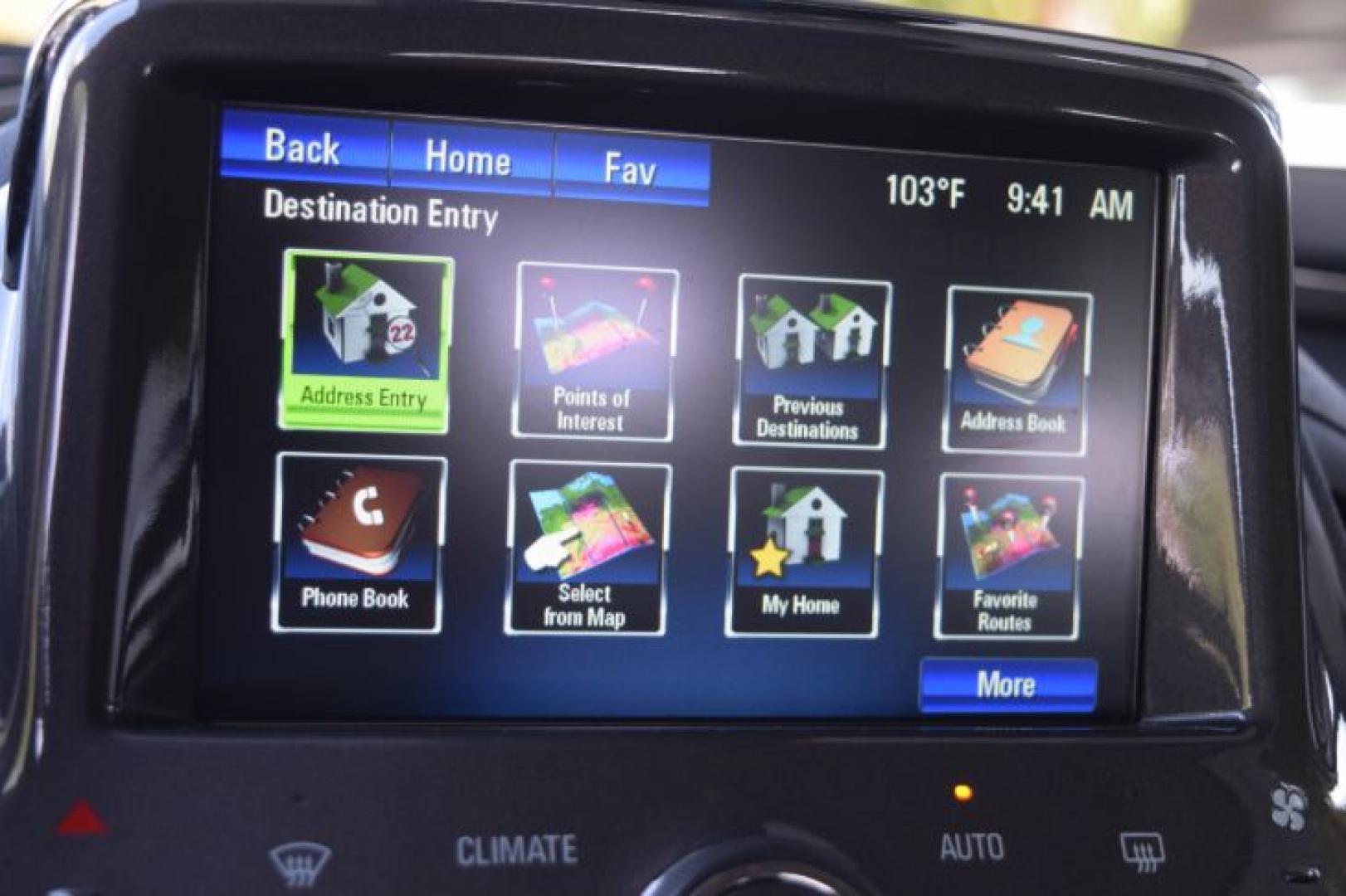 2015 Silver Ice Metallic /Jet Black seats/Dark accents Chevrolet Volt Premium w/ Navigation (1G1RD6E41FU) with an 1.4L 4 Cylinders engine, Continuously Variable Transmission transmission, located at 11056 N 23rd Dr #101, Phoenix, AZ, 85029, (623) 434-4252, 33.587704, -112.109962 - Photo#18