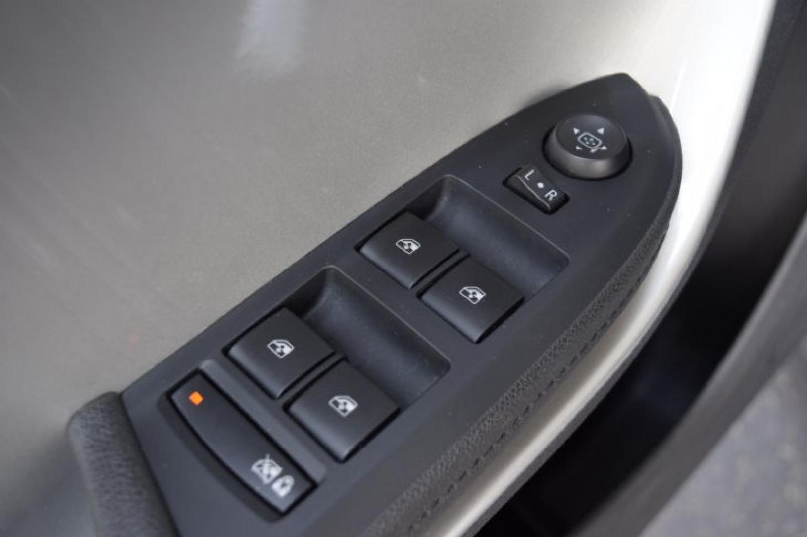 2015 Silver Ice Metallic /Jet Black seats/Dark accents Chevrolet Volt Premium w/ Navigation (1G1RD6E41FU) with an 1.4L 4 Cylinders engine, Continuously Variable Transmission transmission, located at 11056 N 23rd Dr #101, Phoenix, AZ, 85029, (623) 434-4252, 33.587704, -112.109962 - Photo#22