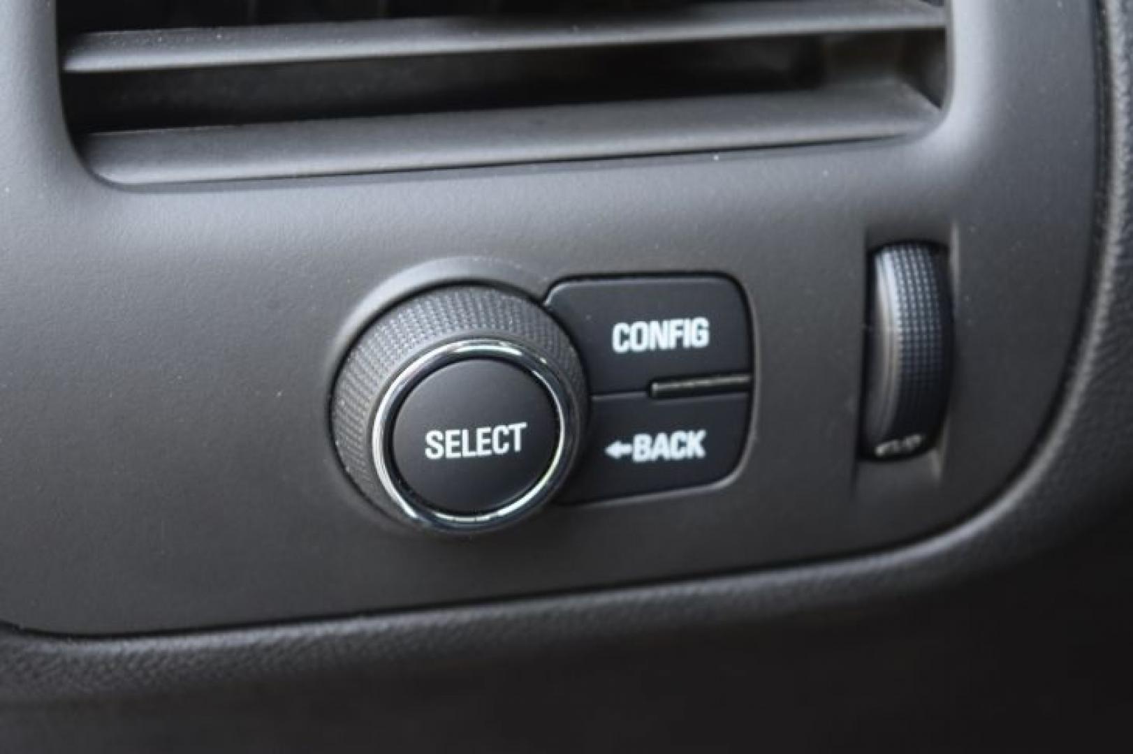 2015 Silver Ice Metallic /Jet Black seats/Dark accents Chevrolet Volt Premium w/ Navigation (1G1RD6E41FU) with an 1.4L 4 Cylinders engine, Continuously Variable Transmission transmission, located at 11056 N 23rd Dr #101, Phoenix, AZ, 85029, (623) 434-4252, 33.587704, -112.109962 - Photo#25