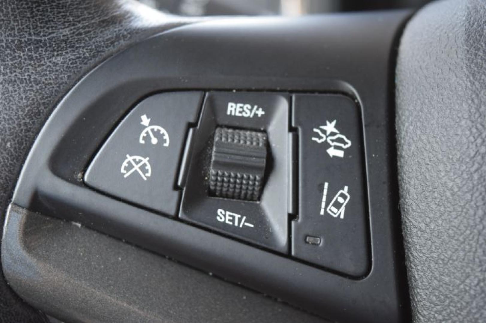 2015 Silver Ice Metallic /Jet Black seats/Dark accents Chevrolet Volt Premium w/ Navigation (1G1RD6E41FU) with an 1.4L 4 Cylinders engine, Continuously Variable Transmission transmission, located at 11056 N 23rd Dr #101, Phoenix, AZ, 85029, (623) 434-4252, 33.587704, -112.109962 - Photo#26