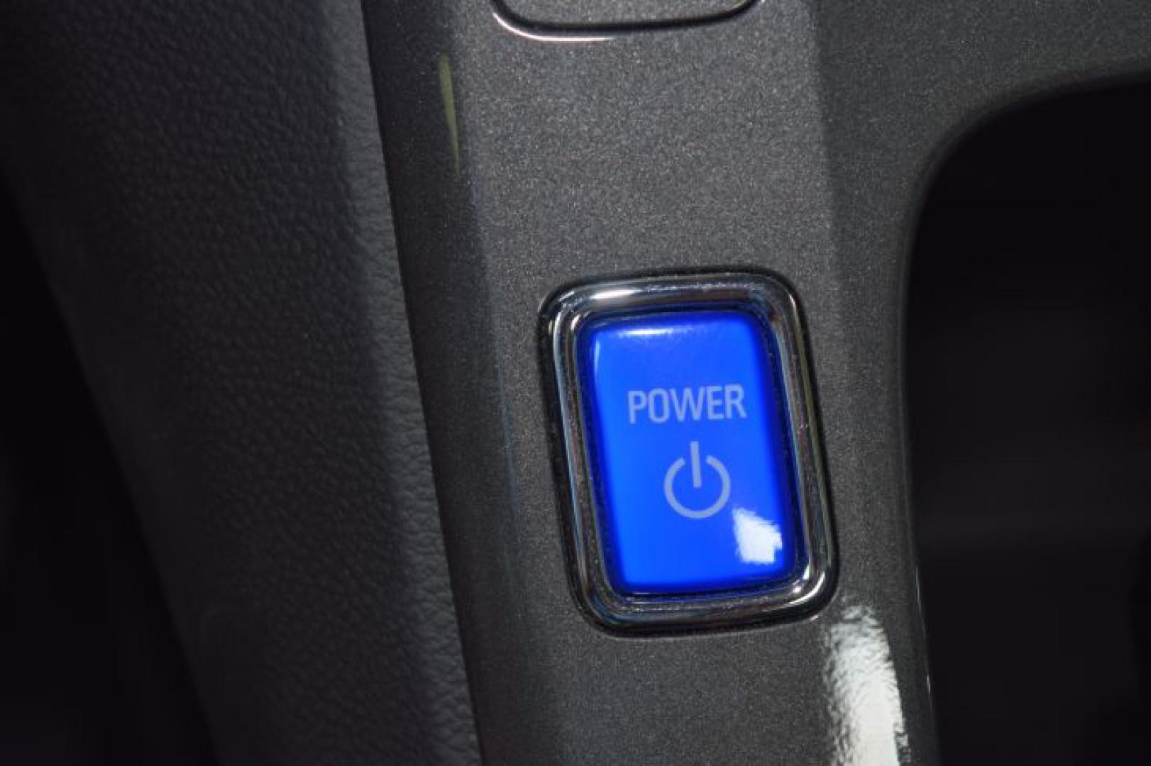 2015 Silver Ice Metallic /Jet Black seats/Dark accents Chevrolet Volt Premium w/ Navigation (1G1RD6E41FU) with an 1.4L 4 Cylinders engine, Continuously Variable Transmission transmission, located at 11056 N 23rd Dr #101, Phoenix, AZ, 85029, (623) 434-4252, 33.587704, -112.109962 - Photo#31