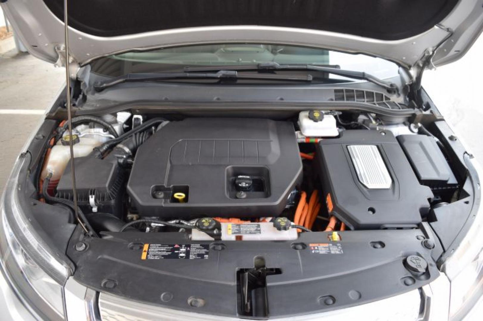 2015 Silver Ice Metallic /Jet Black seats/Dark accents Chevrolet Volt Premium w/ Navigation (1G1RD6E41FU) with an 1.4L 4 Cylinders engine, Continuously Variable Transmission transmission, located at 11056 N 23rd Dr #101, Phoenix, AZ, 85029, (623) 434-4252, 33.587704, -112.109962 - Photo#37