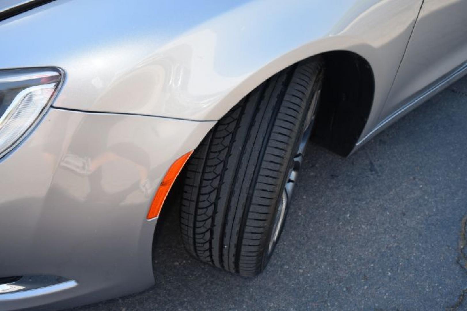 2016 Granite Crystal Metallic Clearcoat /Black Chrysler 200 C (1C3CCCCB4GN) with an 2.4L L4 DOHC 16V engine, 9-Speed Automatic transmission, located at 11056 N 23rd Dr #101, Phoenix, AZ, 85029, (623) 434-4252, 33.587704, -112.109962 - Photo#31