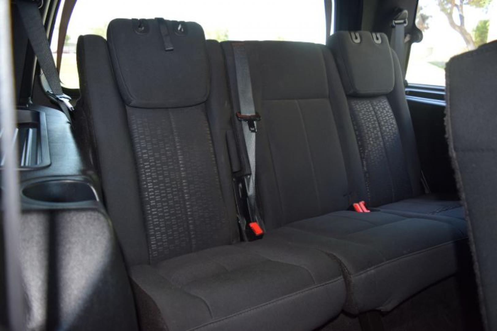 2016 Shadow Black /Ebony Ford Expedition XLT 2WD (1FMJU1HT9GE) with an 3.5L V6 DOHC 24V FFV engine, 6-Speed Automatic transmission, located at 11056 N 23rd Dr #101, Phoenix, AZ, 85029, (623) 434-4252, 33.587704, -112.109962 - Photo#14