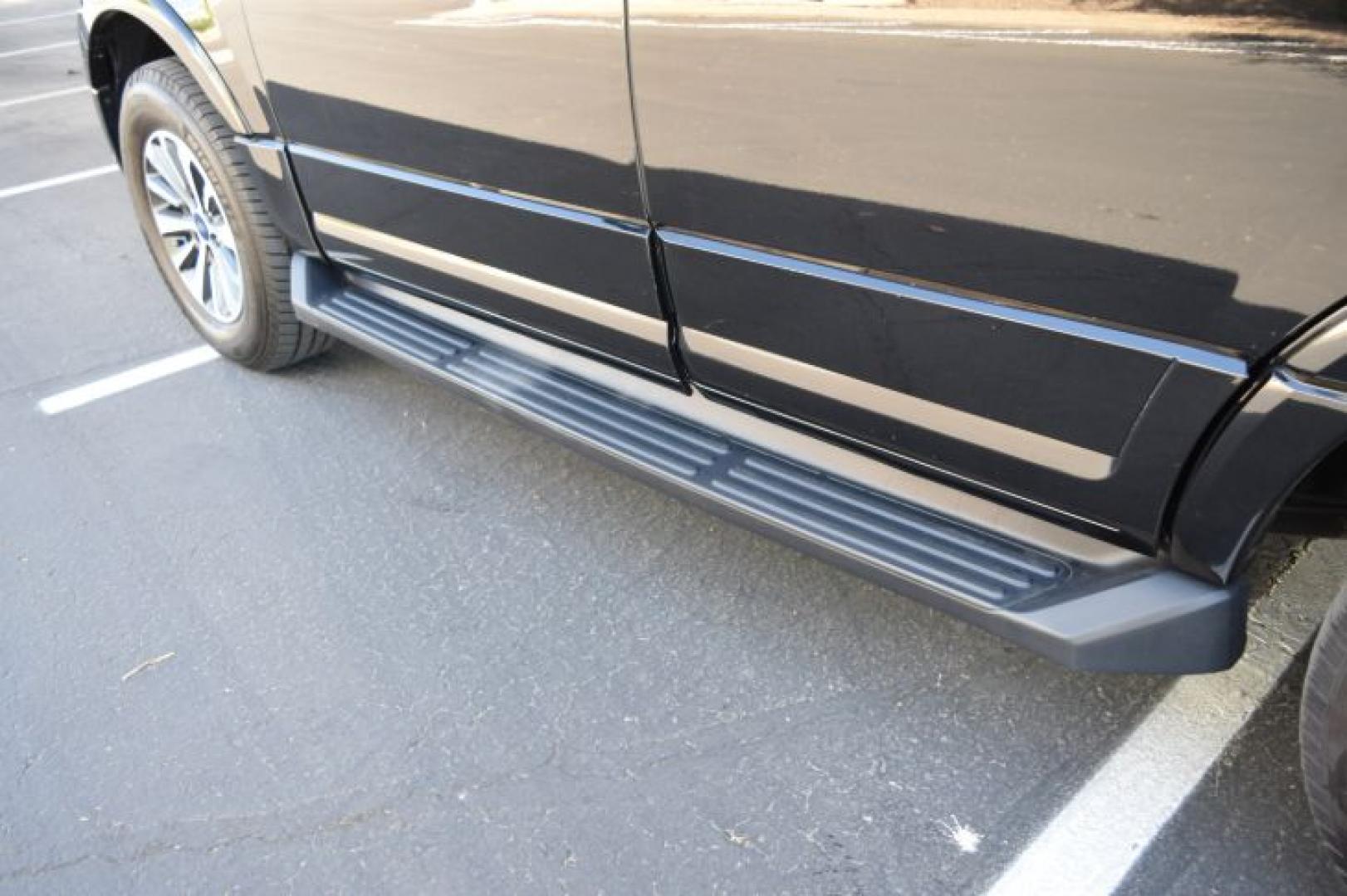 2016 Shadow Black /Ebony Ford Expedition XLT 2WD (1FMJU1HT9GE) with an 3.5L V6 DOHC 24V FFV engine, 6-Speed Automatic transmission, located at 11056 N 23rd Dr #101, Phoenix, AZ, 85029, (623) 434-4252, 33.587704, -112.109962 - Photo#34