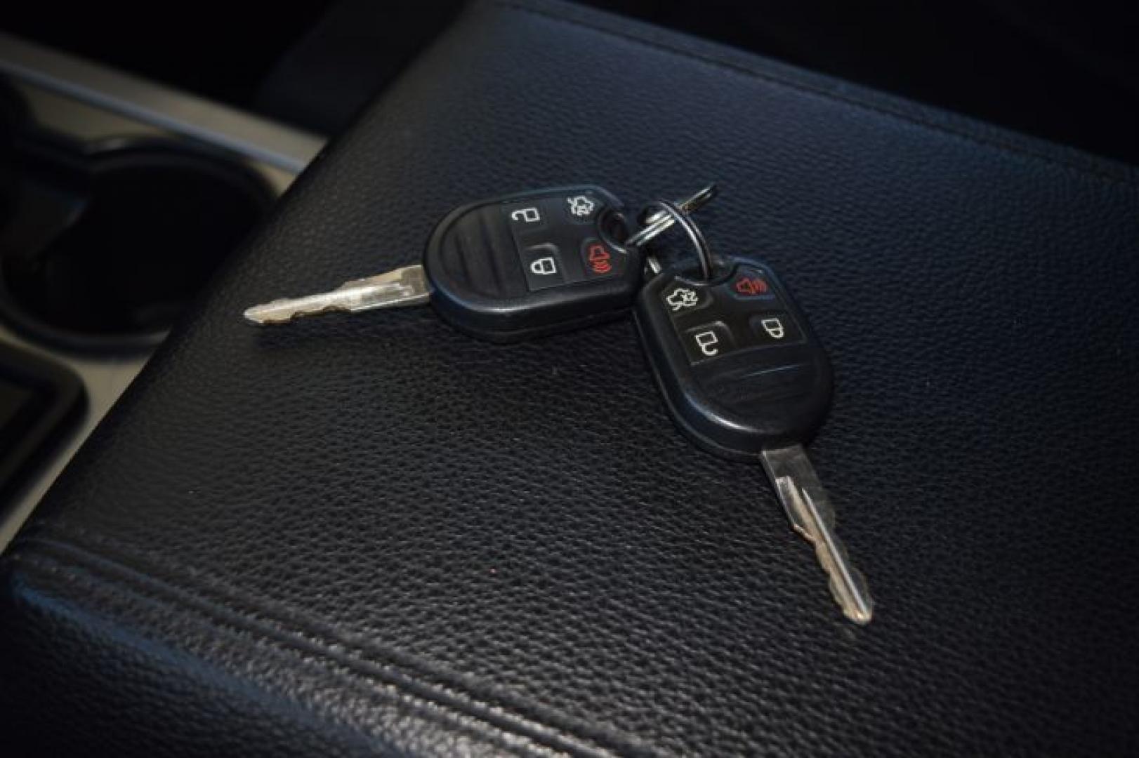 2016 Shadow Black /Ebony Ford Expedition XLT 2WD (1FMJU1HT9GE) with an 3.5L V6 DOHC 24V FFV engine, 6-Speed Automatic transmission, located at 11056 N 23rd Dr #101, Phoenix, AZ, 85029, (623) 434-4252, 33.587704, -112.109962 - Photo#43