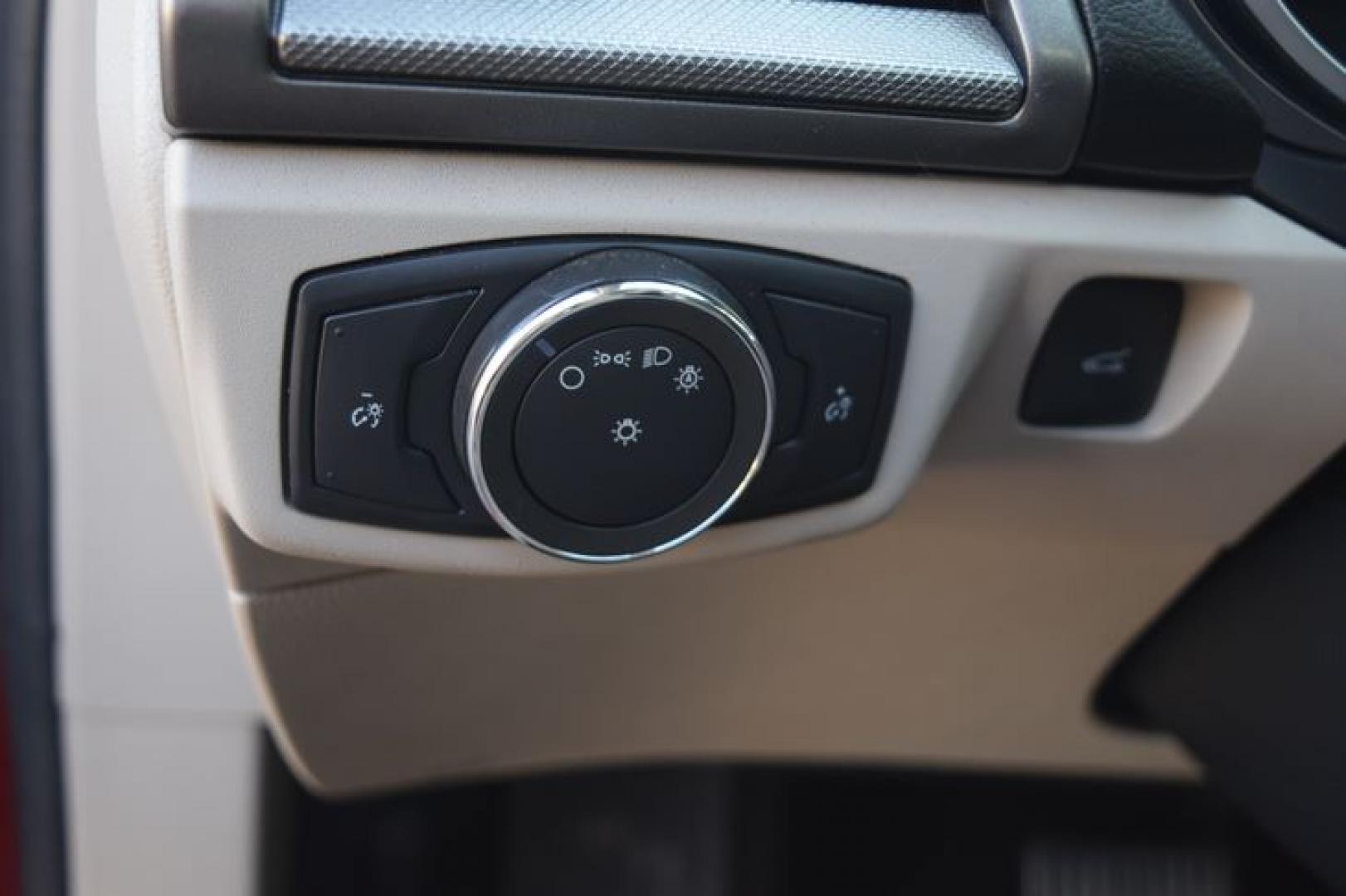 2017 Ruby Red Metallic Tinted Clearcoat /Medium Light Stone Ford Fusion Hybrid SE (3FA6P0LU2HR) with an 2.0L L4 DOHC 16V HYBRID engine, CVT transmission, located at 11056 N 23rd Dr #101, Phoenix, AZ, 85029, (623) 434-4252, 33.587704, -112.109962 - Photo#27