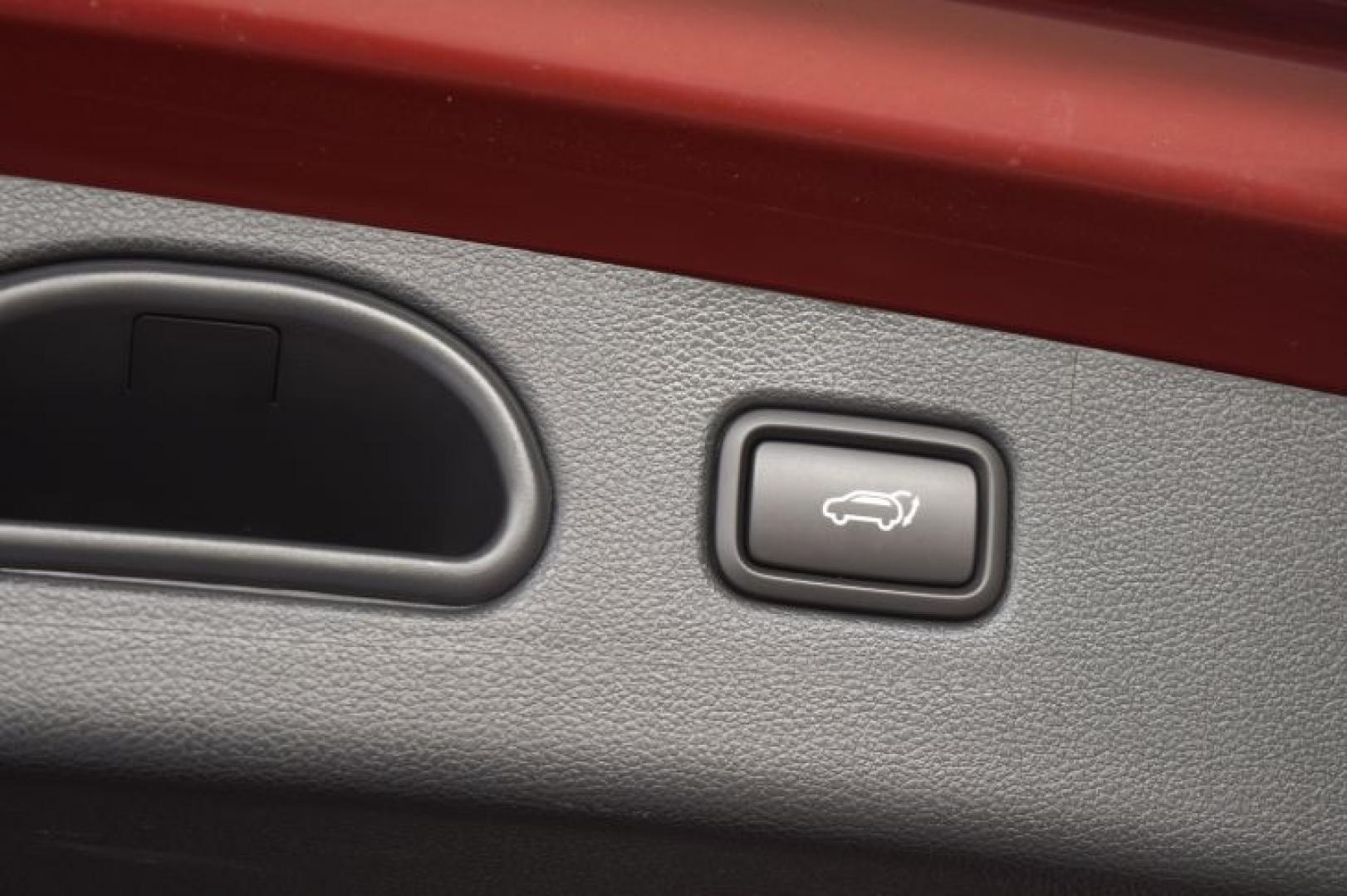 2019 Gemstone Red /Black Hyundai Tucson Sport (KM8J33ALXKU) with an 2.4L L4 DOHC 16V engine, 6-Speed Automatic transmission, located at 11056 N 23rd Dr #101, Phoenix, AZ, 85029, (623) 434-4252, 33.587704, -112.109962 - Photo#39