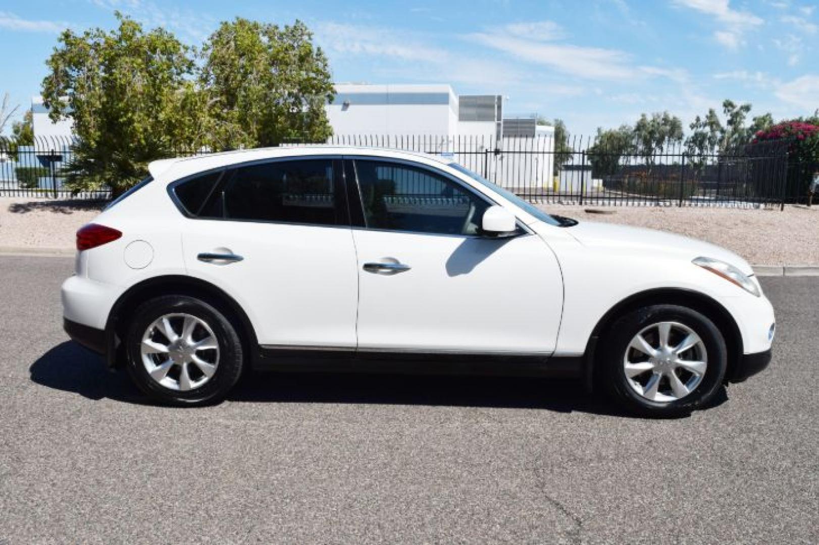 2008 Moonlight White Pearl /Wheat Infiniti EX EX35 (JNKAJ09E58M) with an 3.5L V6 DOHC 24V engine, 5-Speed Automatic Overdrive transmission, located at 11056 N 23rd Dr #101, Phoenix, AZ, 85029, (623) 434-4252, 33.587704, -112.109962 - Photo#3