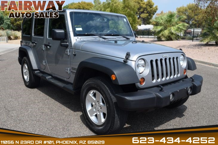 photo of 2013 Jeep Wrangler Unlimited Sport 4WD