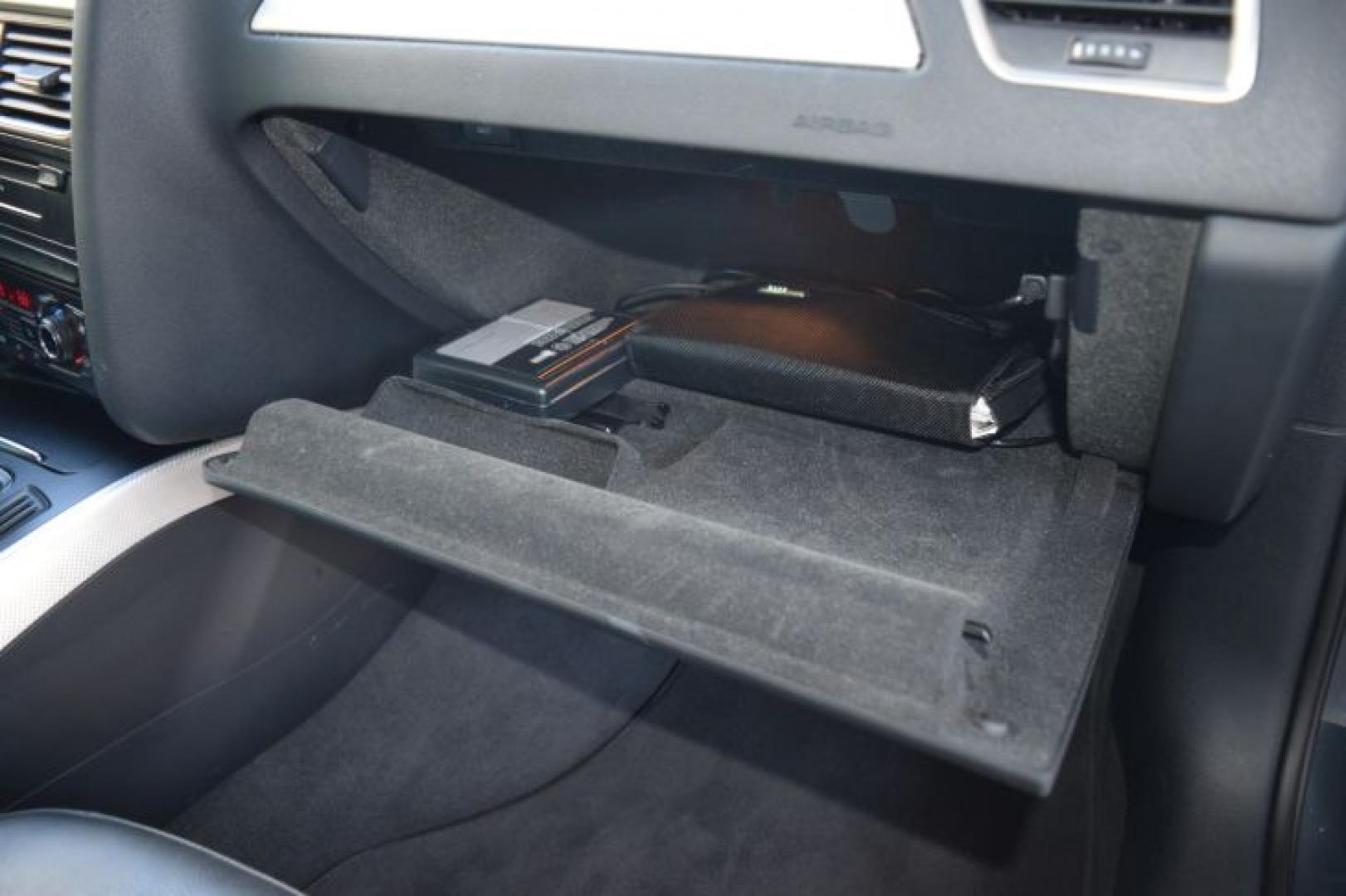 2011 Quartz Gray Metallic /Black Audi A4 2.0 T Sedan FrontTrak Multitronic (WAUEFAFL6BN) with an 2.0L L4 DOHC 16V TURBO engine, Continuously Variable Transmisson transmission, located at 11056 N 23rd Dr #101, Phoenix, AZ, 85029, (623) 434-4252, 33.587704, -112.109962 - Photo#39