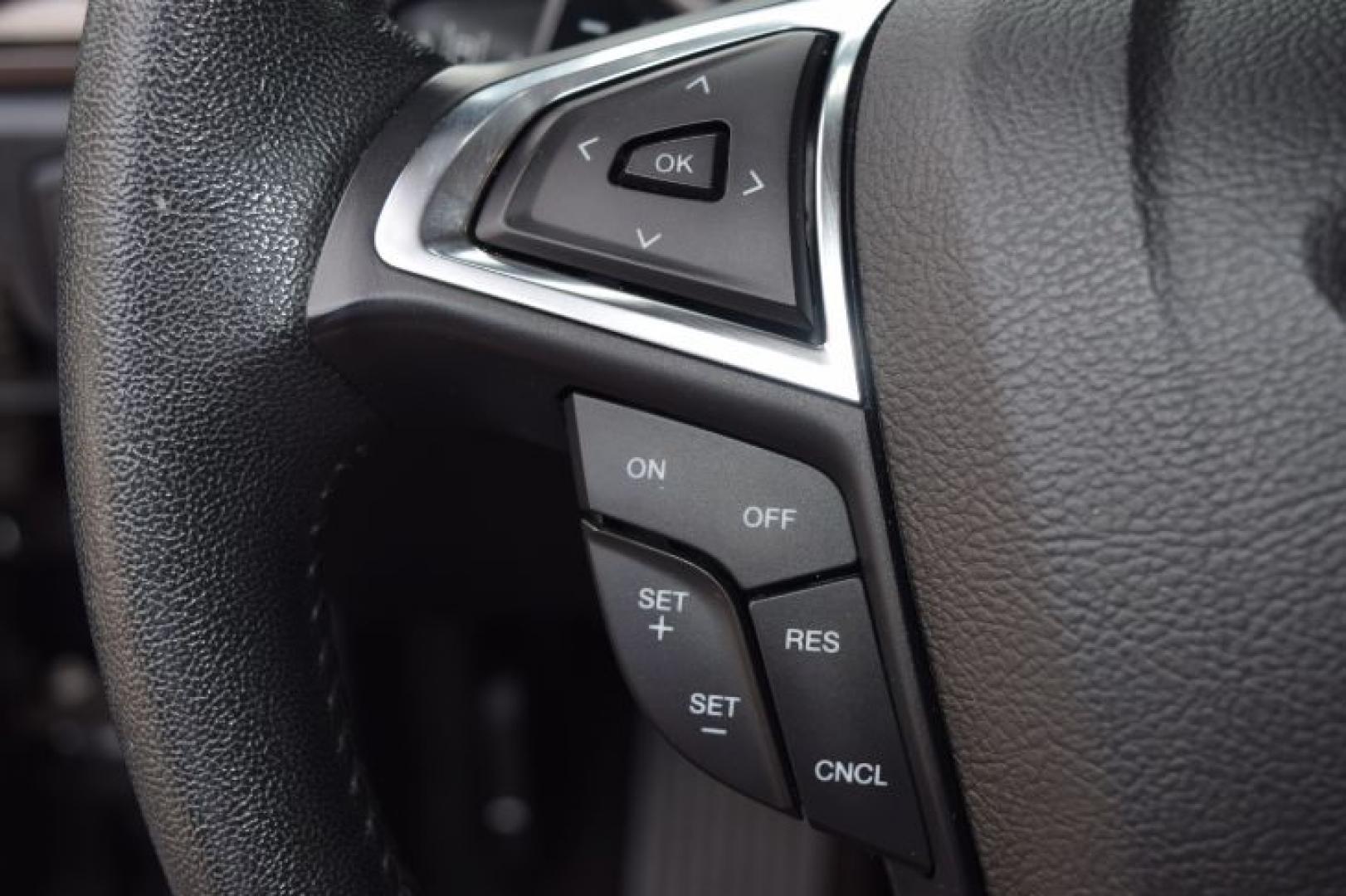 2019 Agate Black /Ebony Ford Fusion SEL (3FA6P0CD3KR) with an 1.5L L4 DOHC 16V engine, 6A transmission, located at 11056 N 23rd Dr #101, Phoenix, AZ, 85029, (623) 434-4252, 33.587704, -112.109962 - Photo#26