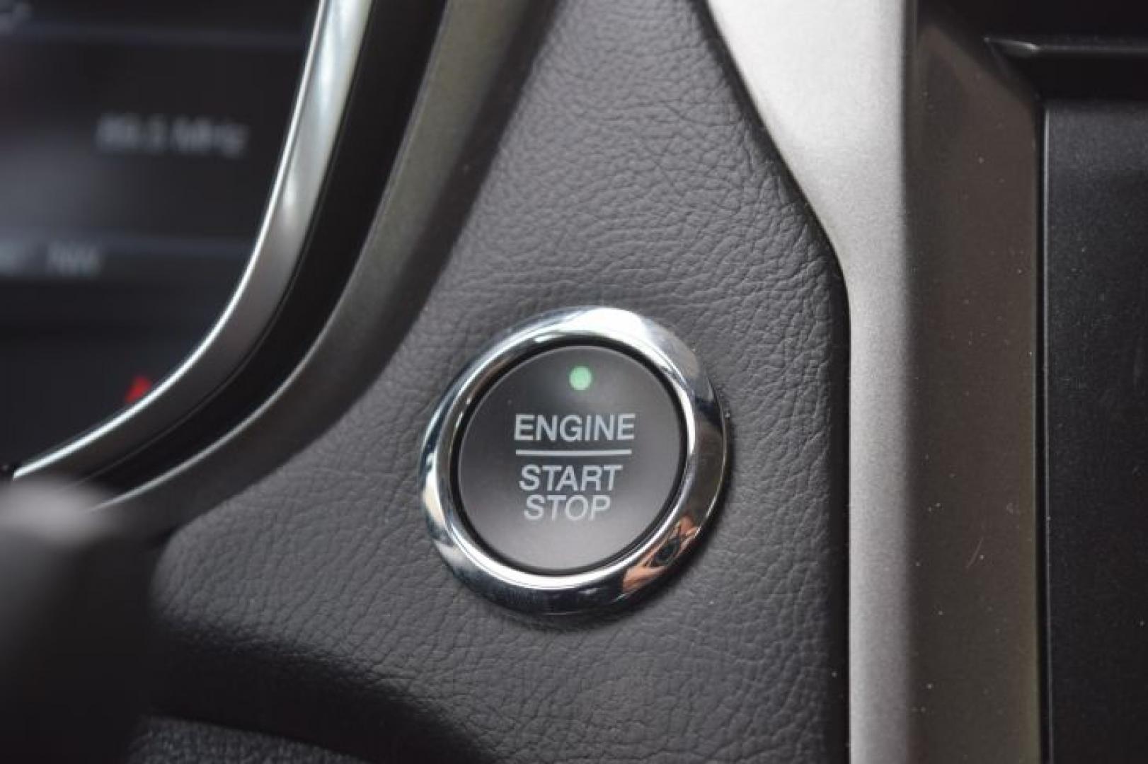 2019 Agate Black /Ebony Ford Fusion SEL (3FA6P0CD3KR) with an 1.5L L4 DOHC 16V engine, 6A transmission, located at 11056 N 23rd Dr #101, Phoenix, AZ, 85029, (623) 434-4252, 33.587704, -112.109962 - Photo#29