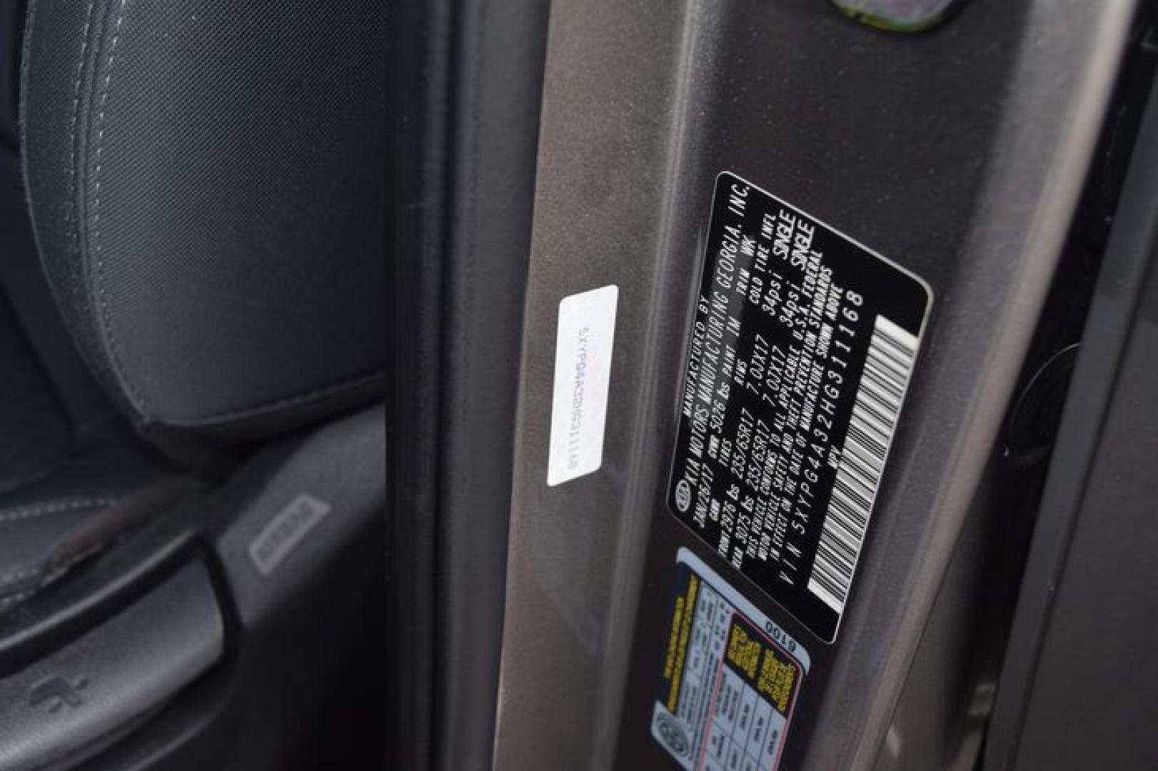 2017 Titanium Silver /Satin Black Kia Sorento L 2WD (5XYPG4A32HG) with an 2.4L L4 DOHC 16V engine, 6-Speed Automatic transmission, located at 11056 N 23rd Dr #101, Phoenix, AZ, 85029, (623) 434-4252, 33.587704, -112.109962 - Photo#38