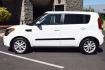 2013 Clear White /Black Kia Soul + (KNDJT2A66D7) with an 2.0L L4 DOHC 16V engine, Automatic transmission, located at 11056 N 23rd Dr #101, Phoenix, AZ, 85029, (623) 434-4252, 33.587704, -112.109962 - Photo#3