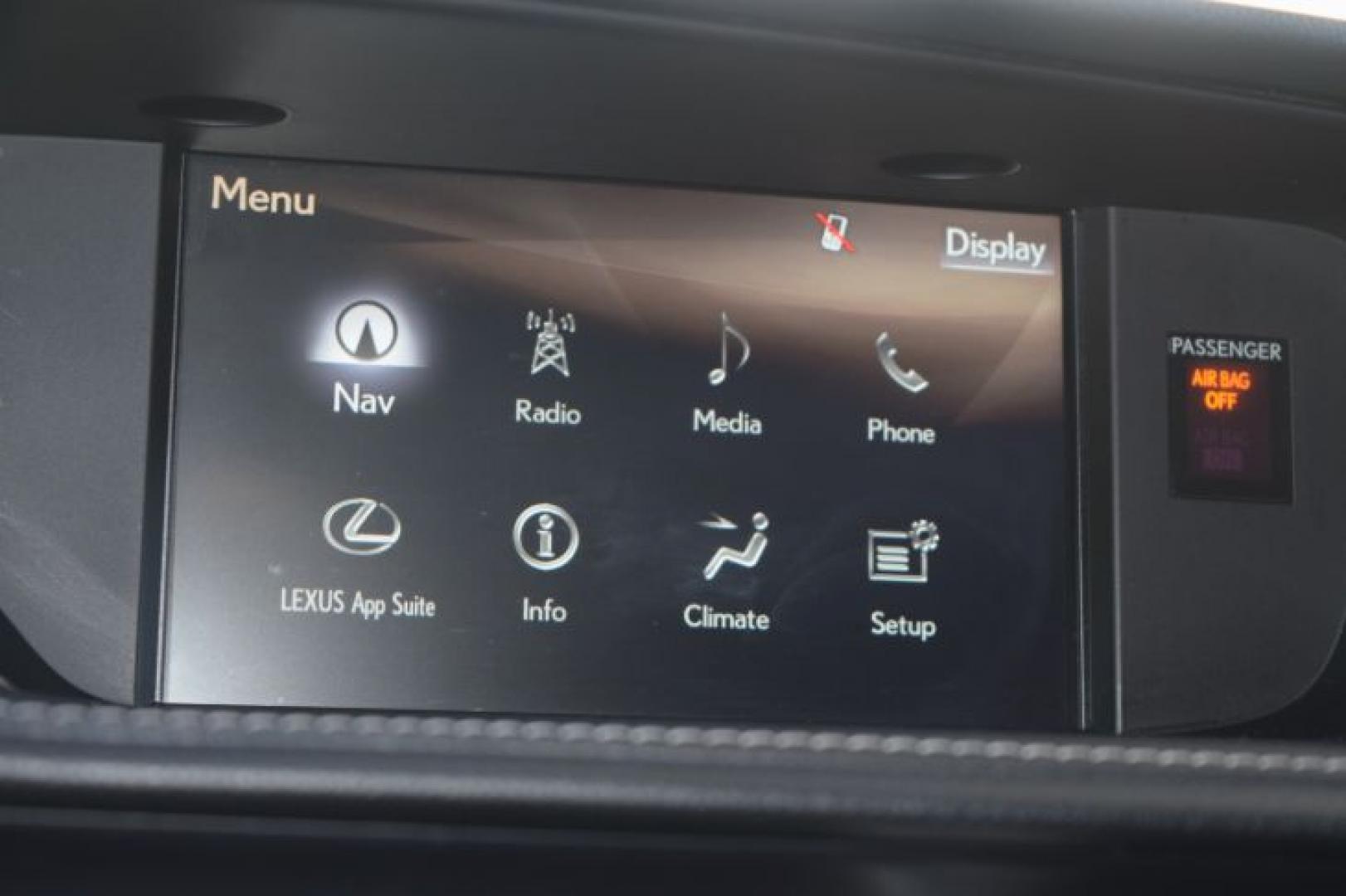 2018 Obsidian /Black w/Linear Wood Lexus ES 300h Sedan (JTHBW1GG1J2) with an 2.5L L4 DOHC 16V HYBRID engine, CVT transmission, located at 11056 N 23rd Dr #101, Phoenix, AZ, 85029, (623) 434-4252, 33.587704, -112.109962 - Photo#20