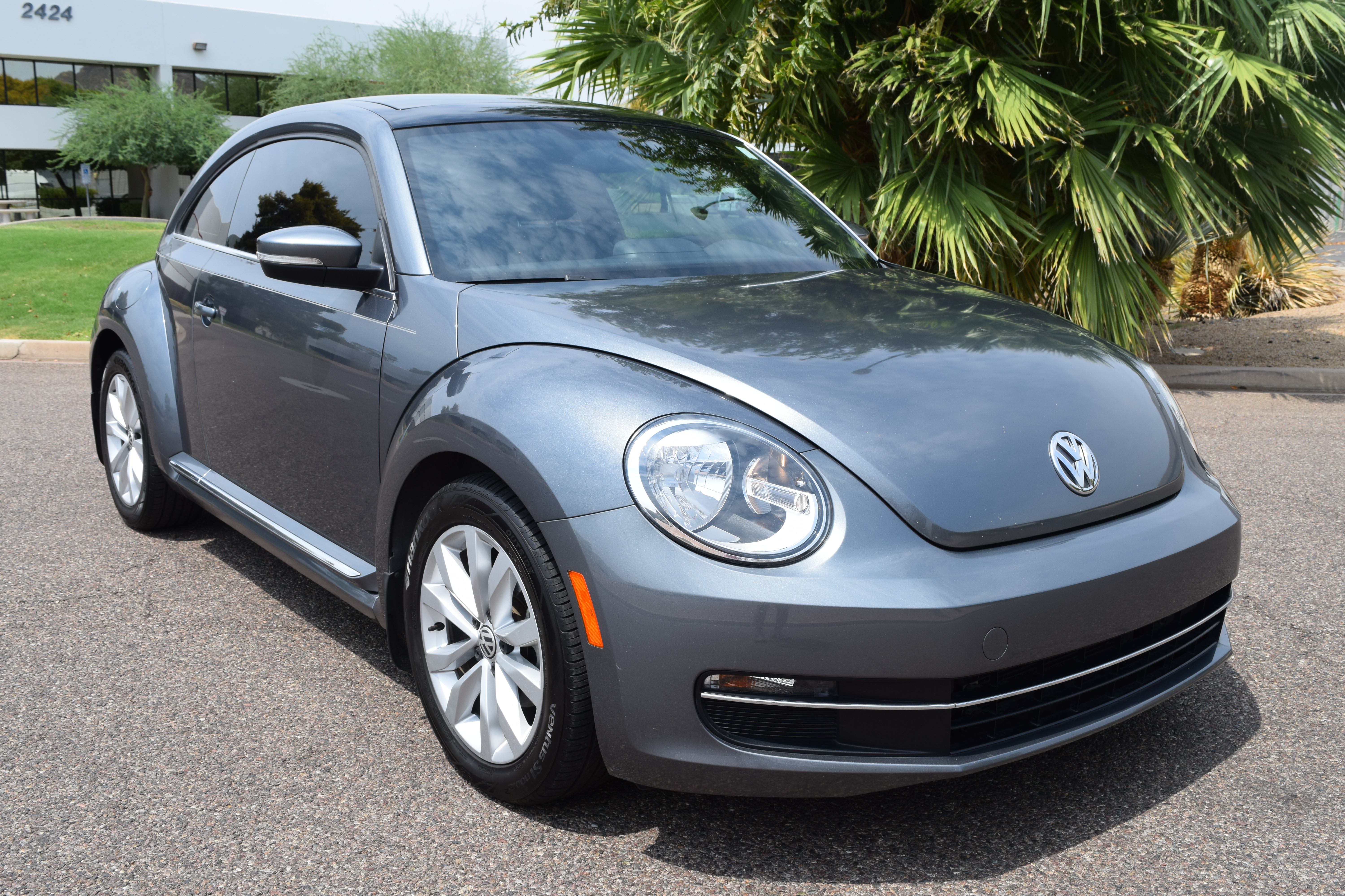 photo of 2014 Volkswagen Beetle 2.0T Turbo