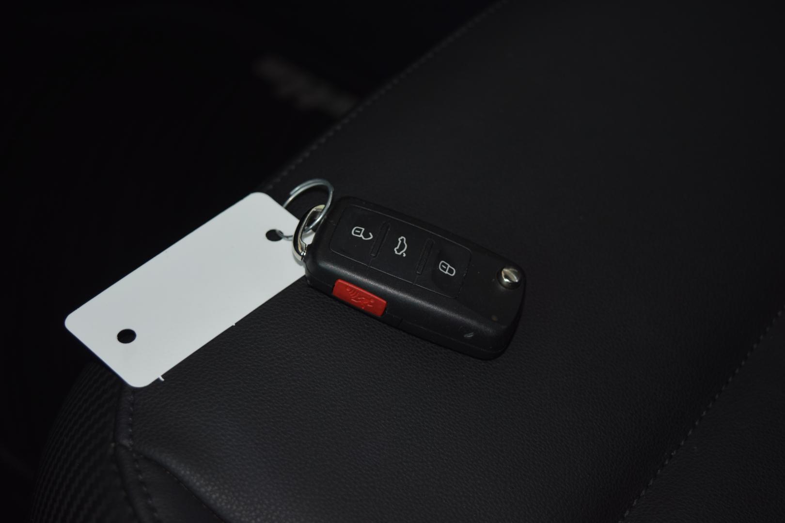 2014 /Black Volkswagen Beetle 2.0T Turbo (3VWJL7AT2EM) with an 2.0L L4 DOHC 16V TURBO DIESEL engine, Automatic transmission, located at 11056 N 23rd Dr #101, Phoenix, AZ, 85029, (623) 434-4252, 33.587704, -112.109962 - Photo#40