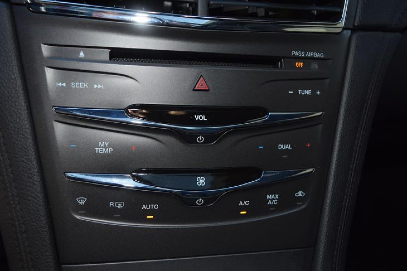 2017 Black Velvet /Charcoal Black Lincoln MKT Livery AWD (2LMHJ5NK5HB) with an 3.7L V6 DOHC 24V engine, 6-Speed Automatic transmission, located at 11056 N 23rd Dr #101, Phoenix, AZ, 85029, (623) 434-4252, 33.587704, -112.109962 - Photo#22