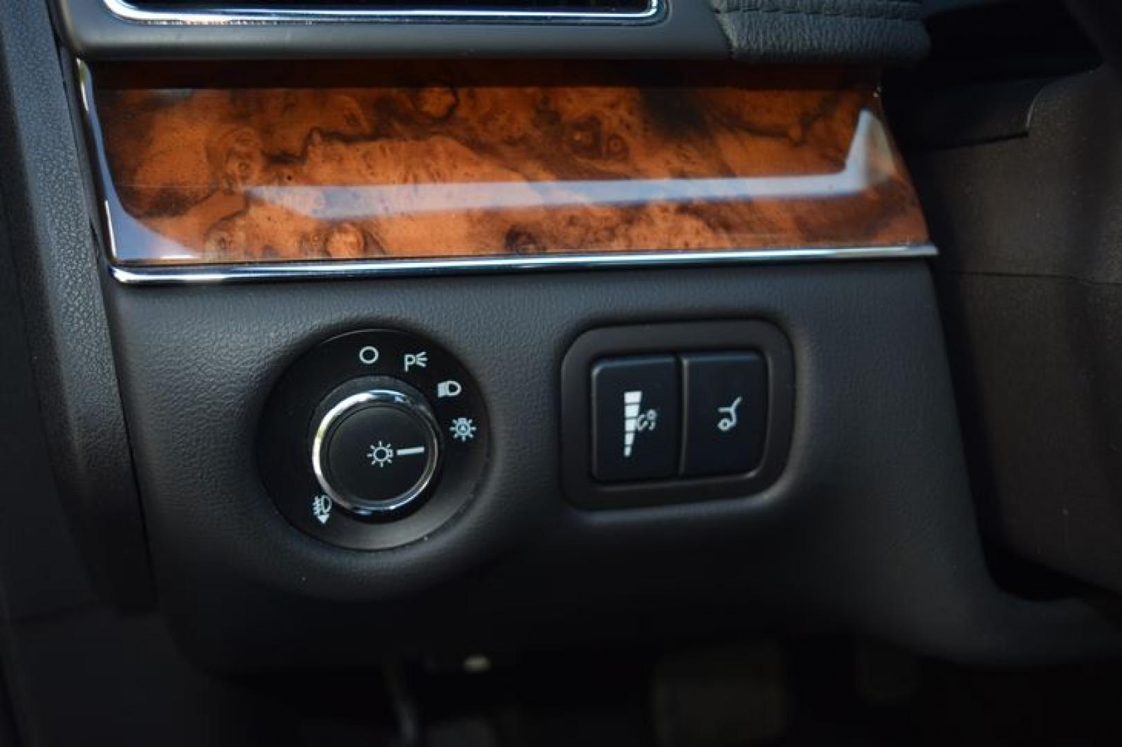 2017 Black Velvet /Charcoal Black Lincoln MKT Livery AWD (2LMHJ5NK5HB) with an 3.7L V6 DOHC 24V engine, 6-Speed Automatic transmission, located at 11056 N 23rd Dr #101, Phoenix, AZ, 85029, (623) 434-4252, 33.587704, -112.109962 - Photo#27