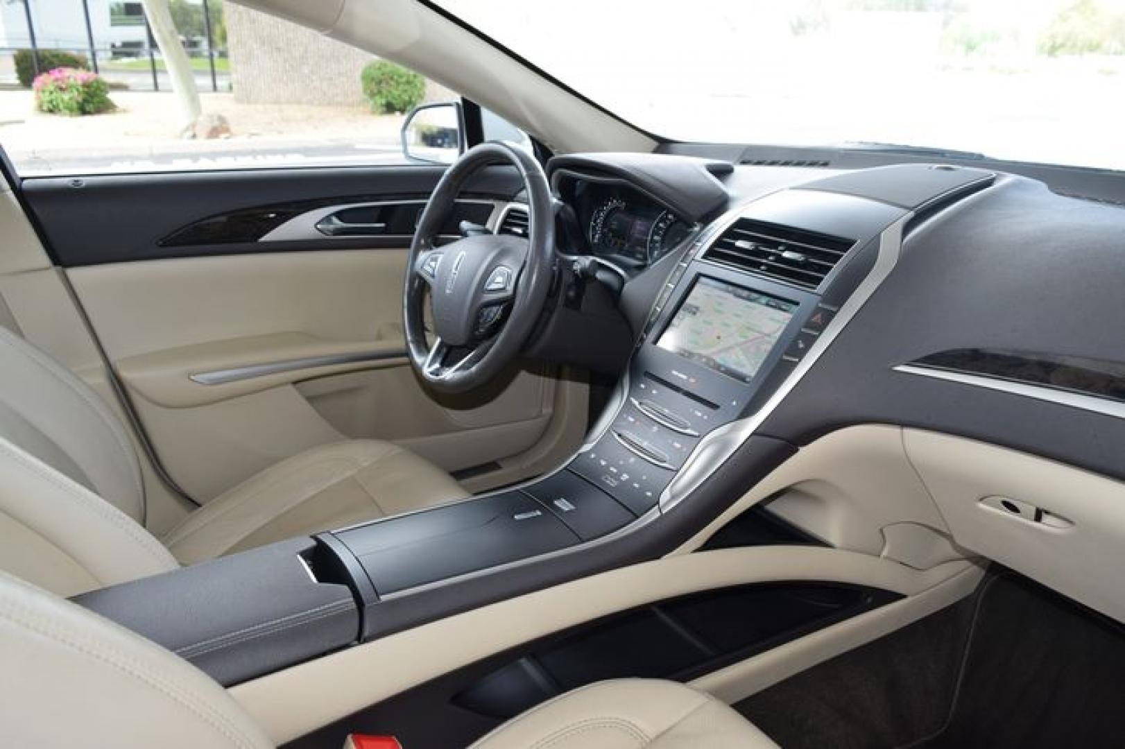 2014 White Platinum Metallic Tri-Coat /Light Dune Lincoln MKZ FWD (3LN6L2G94ER) with an 2.0L L4 DOHC 16V engine, 6-Speed Automatic transmission, located at 11056 N 23rd Dr #101, Phoenix, AZ, 85029, (623) 434-4252, 33.587704, -112.109962 - Photo#1