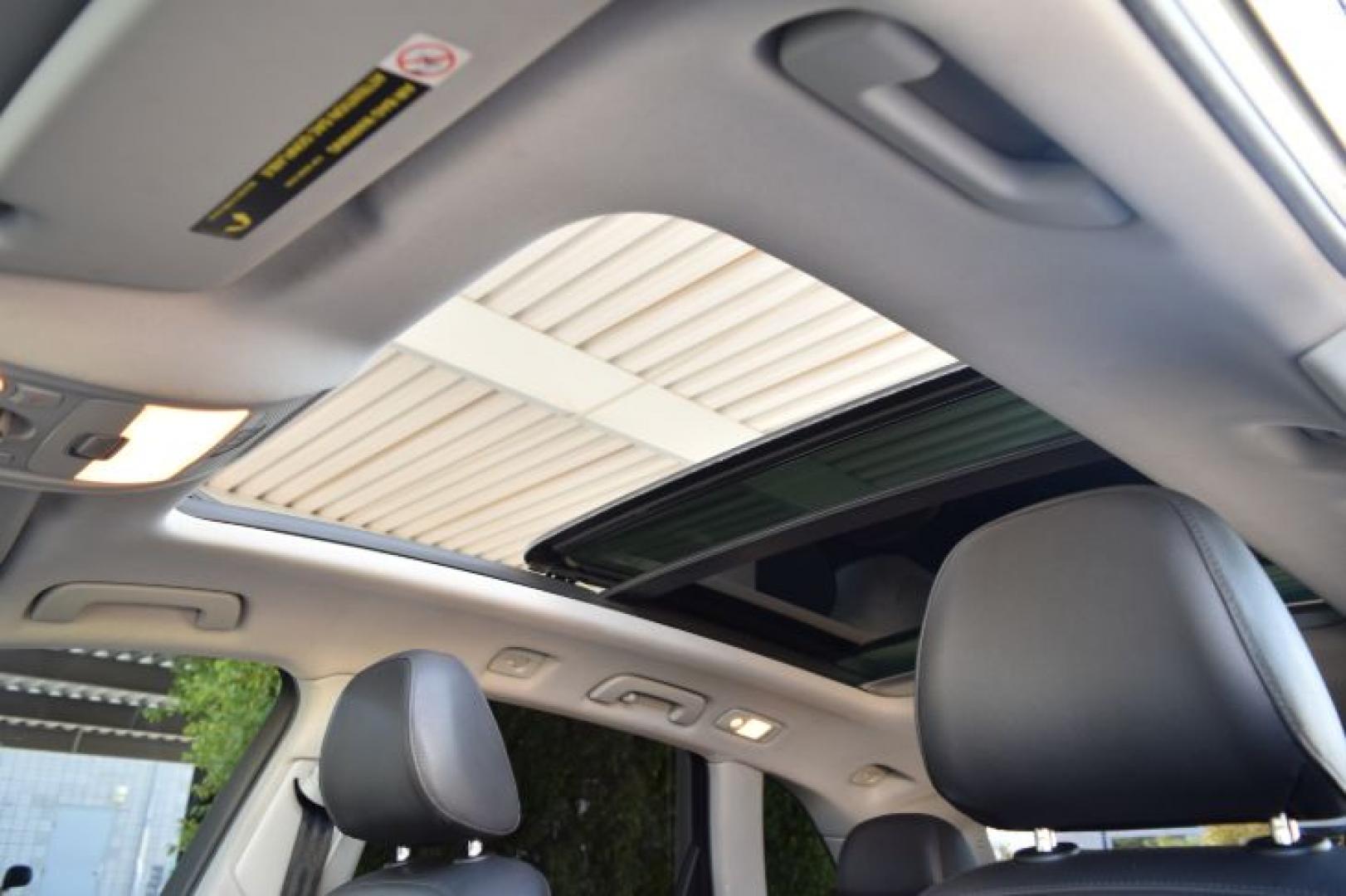 2014 Cuvee Silver Metallic /Black Audi Q5 2.0 quattro Premium (WA1LFAFP1EA) with an 2.0L L4 DOHC 16V engine, 6-Speed Automatic transmission, located at 11056 N 23rd Dr #101, Phoenix, AZ, 85029, (623) 434-4252, 33.587704, -112.109962 - Photo#9