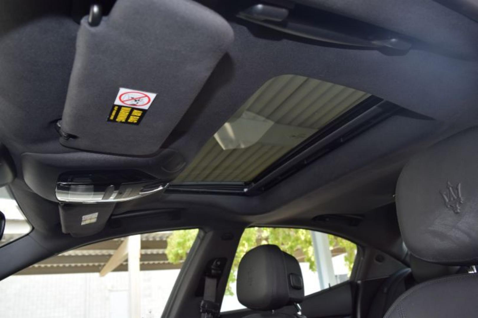 2019 Bianco /Nero Maserati Ghibli Base (ZAM57XSA5K1) with an 3.0L V6 DOHC 24V engine, 8-Speed Automatic transmission, located at 11056 N 23rd Dr #101, Phoenix, AZ, 85029, (623) 434-4252, 33.587704, -112.109962 - Photo#10