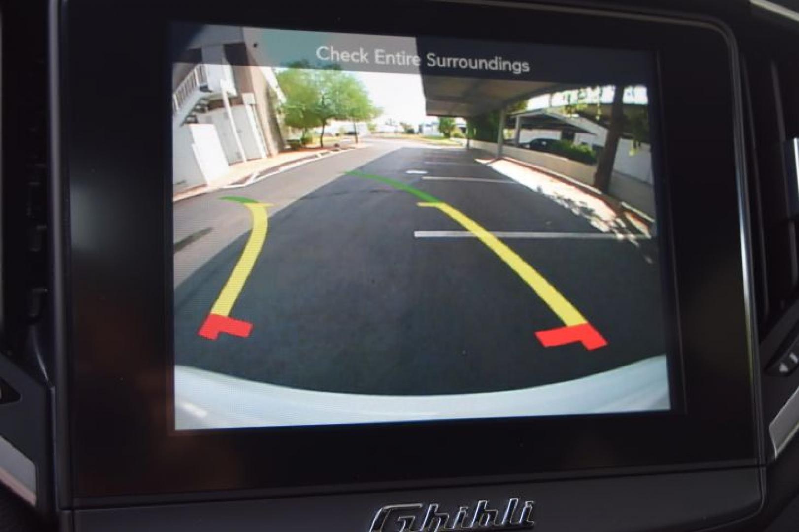 2019 Bianco /Nero Maserati Ghibli Base (ZAM57XSA5K1) with an 3.0L V6 DOHC 24V engine, 8-Speed Automatic transmission, located at 11056 N 23rd Dr #101, Phoenix, AZ, 85029, (623) 434-4252, 33.587704, -112.109962 - Photo#19