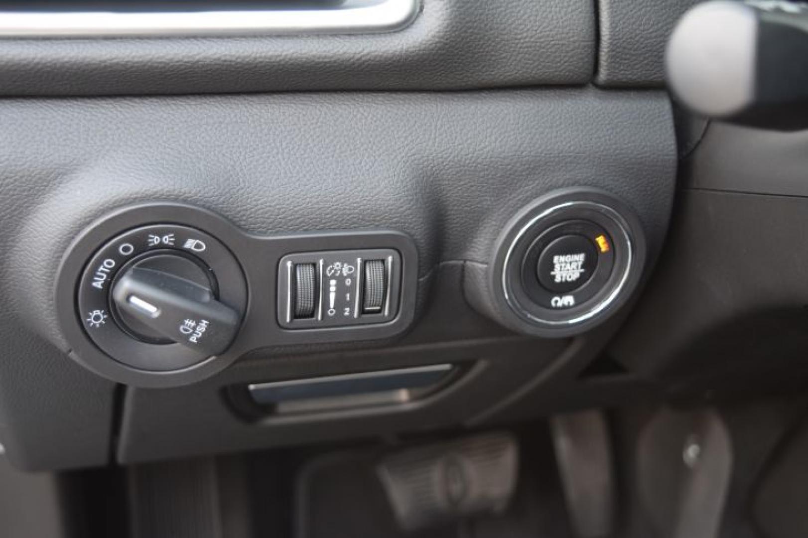 2019 Bianco /Nero Maserati Ghibli Base (ZAM57XSA5K1) with an 3.0L V6 DOHC 24V engine, 8-Speed Automatic transmission, located at 11056 N 23rd Dr #101, Phoenix, AZ, 85029, (623) 434-4252, 33.587704, -112.109962 - Photo#24