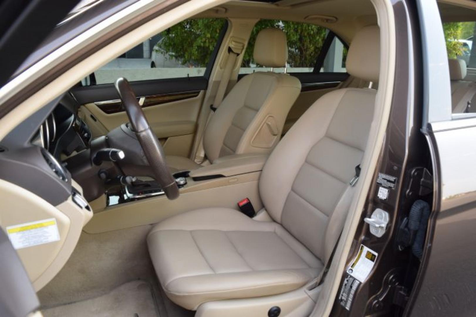 2014 Dolomite Brown Metallic /Sahara/Beige Mercedes-Benz C 250 C250 Luxury Sedan (WDDGF4HBXEA) with an 3.0L V6 DOHC 16V engine, 7-Speed Automatic transmission, located at 11056 N 23rd Dr #101, Phoenix, AZ, 85029, (623) 434-4252, 33.587704, -112.109962 - Photo#10