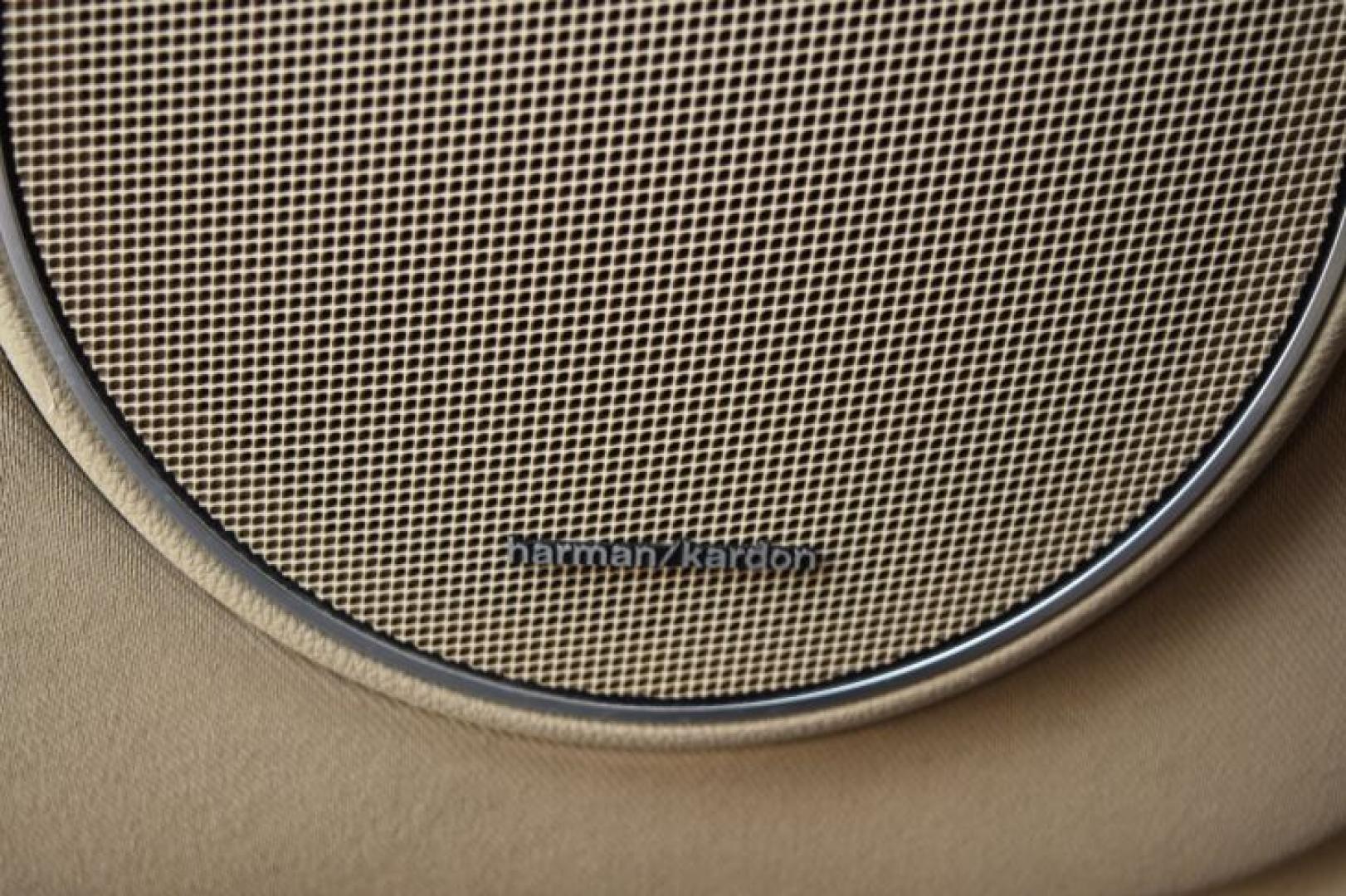 2014 Dolomite Brown Metallic /Sahara/Beige Mercedes-Benz C 250 C250 Luxury Sedan (WDDGF4HBXEA) with an 3.0L V6 DOHC 16V engine, 7-Speed Automatic transmission, located at 11056 N 23rd Dr #101, Phoenix, AZ, 85029, (623) 434-4252, 33.587704, -112.109962 - Photo#23