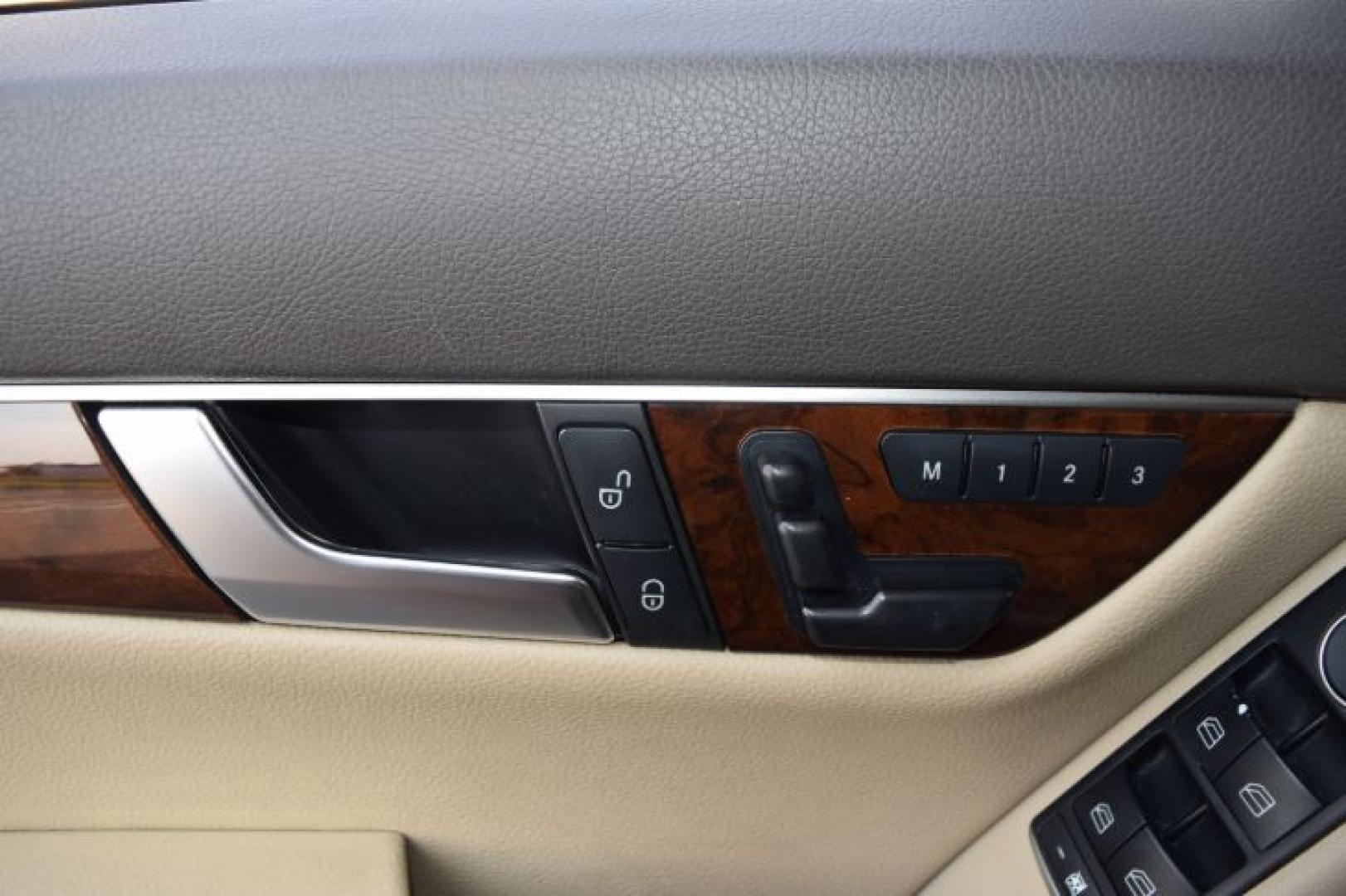 2014 Dolomite Brown Metallic /Sahara/Beige Mercedes-Benz C 250 C250 Luxury Sedan (WDDGF4HBXEA) with an 3.0L V6 DOHC 16V engine, 7-Speed Automatic transmission, located at 11056 N 23rd Dr #101, Phoenix, AZ, 85029, (623) 434-4252, 33.587704, -112.109962 - Photo#25