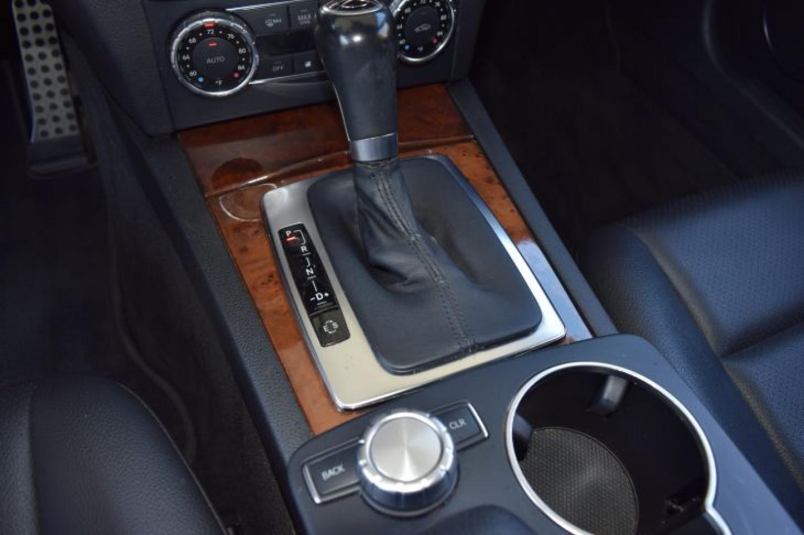 2012 Arctic White Mercedes-Benz C 250 C250 Sport Sedan (WDDGF4HB2CR) with an 3.0L V6 DOHC 16V engine, 7-Speed Automatic transmission, located at 11056 N 23rd Dr #101, Phoenix, AZ, 85029, (623) 434-4252, 33.587704, -112.109962 - Photo#21