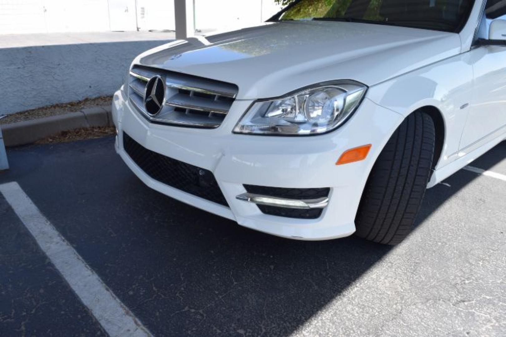 2012 Arctic White Mercedes-Benz C 250 C250 Sport Sedan (WDDGF4HB2CR) with an 3.0L V6 DOHC 16V engine, 7-Speed Automatic transmission, located at 11056 N 23rd Dr #101, Phoenix, AZ, 85029, (623) 434-4252, 33.587704, -112.109962 - Photo#32