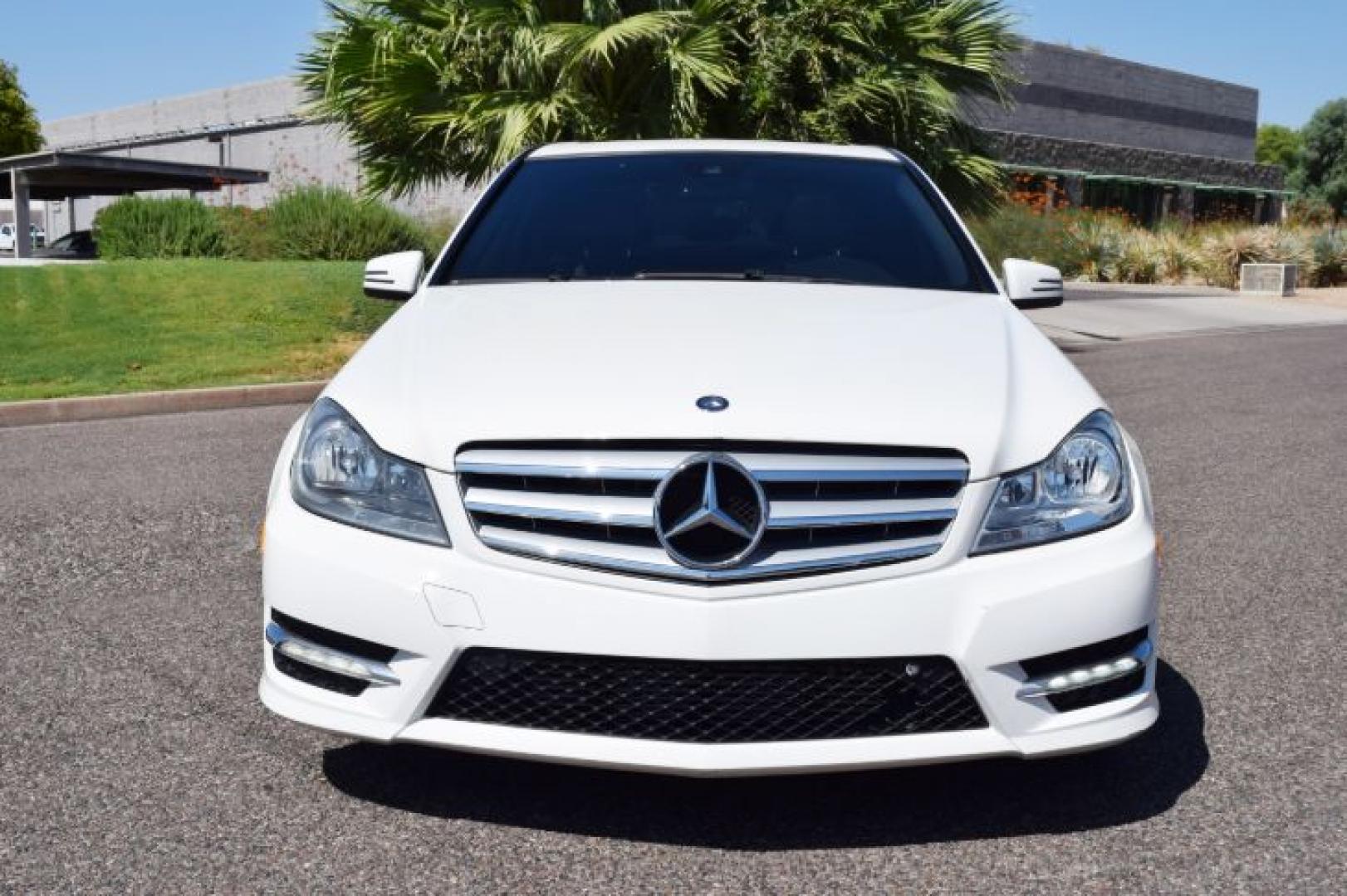 2012 Arctic White Mercedes-Benz C 250 C250 Sport Sedan (WDDGF4HB2CR) with an 3.0L V6 DOHC 16V engine, 7-Speed Automatic transmission, located at 11056 N 23rd Dr #101, Phoenix, AZ, 85029, (623) 434-4252, 33.587704, -112.109962 - Photo#8