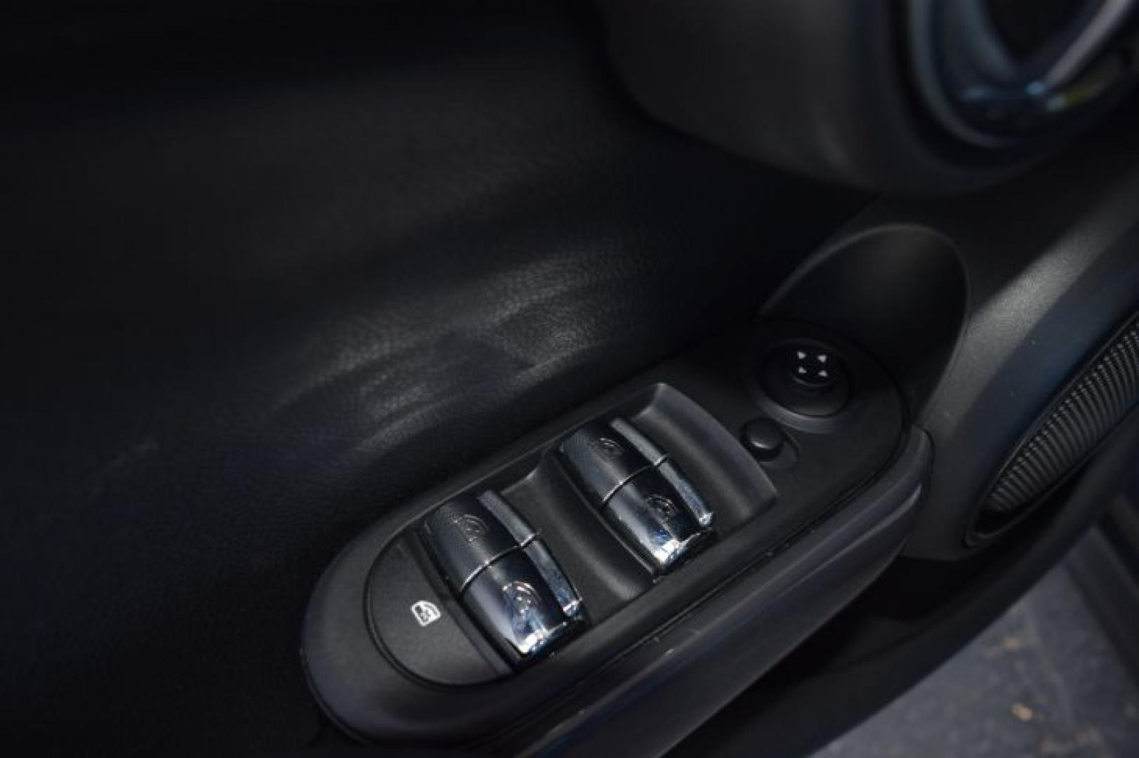 2017 Electric Blue Metallic /Black Pearl Mini Cooper 3-Door (WMWXU1C39H2) with an 1.6L L4 DOHC 16V TURBO engine, located at 11056 N 23rd Dr #101, Phoenix, AZ, 85029, (623) 434-4252, 33.587704, -112.109962 - Photo#19