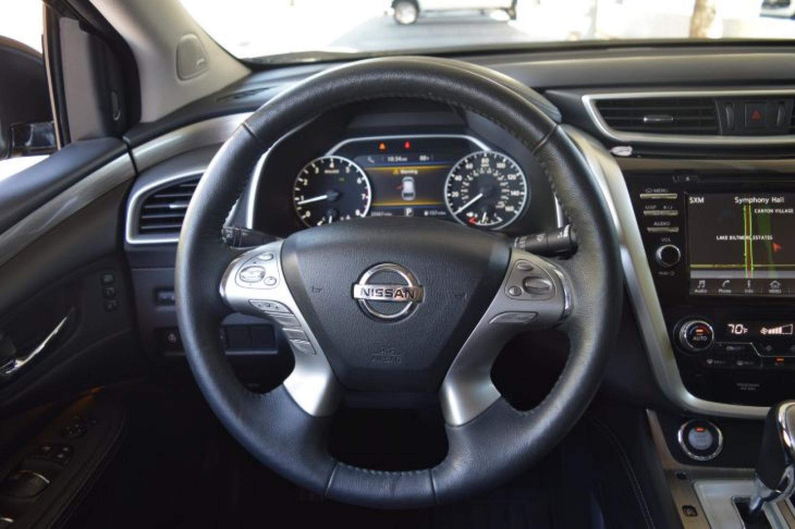 2018 Magnetic Black Metallic /Graphite Nissan Murano SL (5N1AZ2MG5JN) with an 3.5L 6 Cylinders engine, Automatic transmission, located at 11056 N 23rd Dr #101, Phoenix, AZ, 85029, (623) 434-4252, 33.587704, -112.109962 - Photo#13