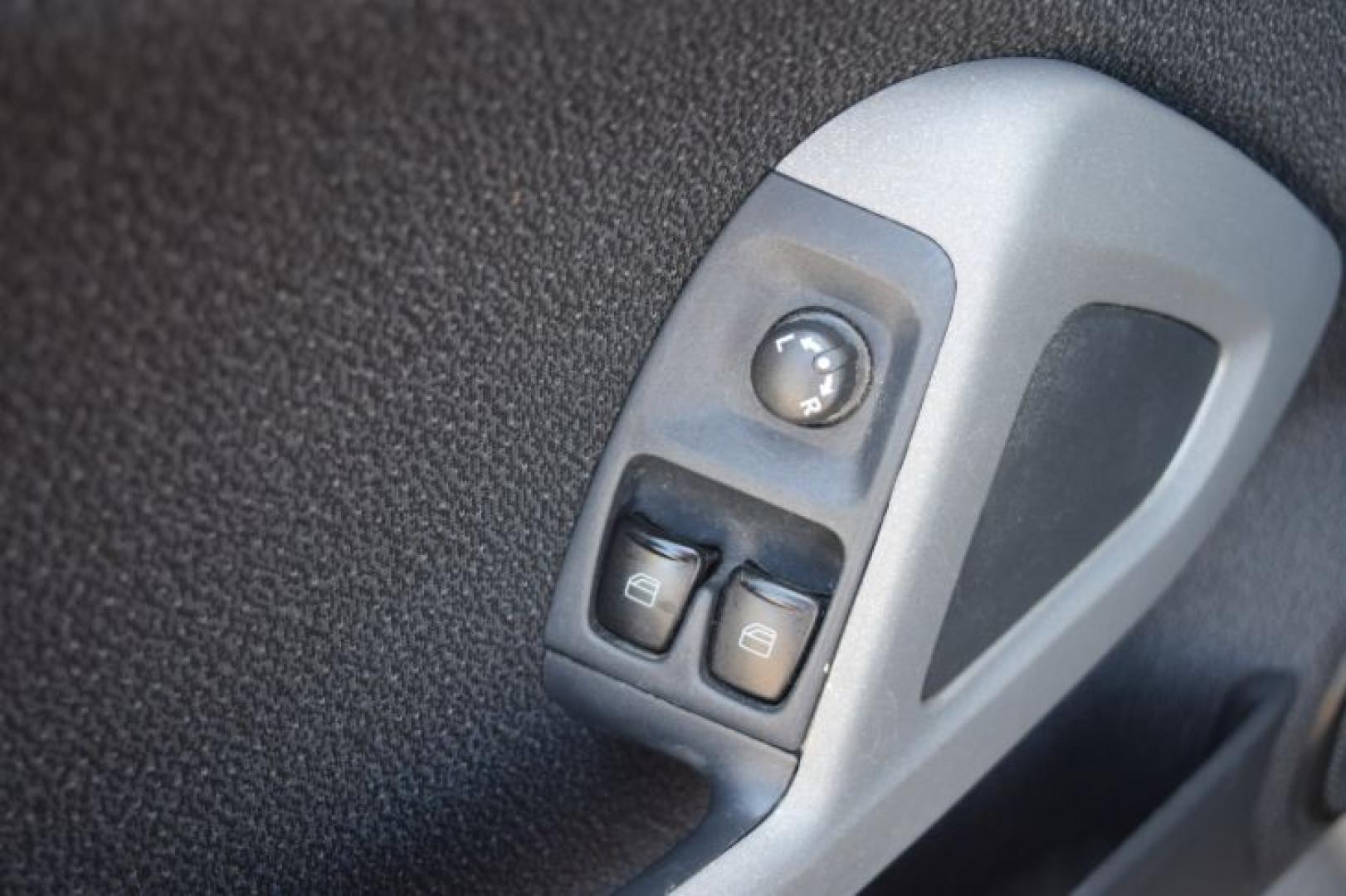 2008 /Black smart Fortwo Passion (WMEEJ31X88K) with an 1.0L L3 DOHC 12V engine, 5-Speed Manual Overdrive transmission, located at 11056 N 23rd Dr #101, Phoenix, AZ, 85029, (623) 434-4252, 33.587704, -112.109962 - Photo#16