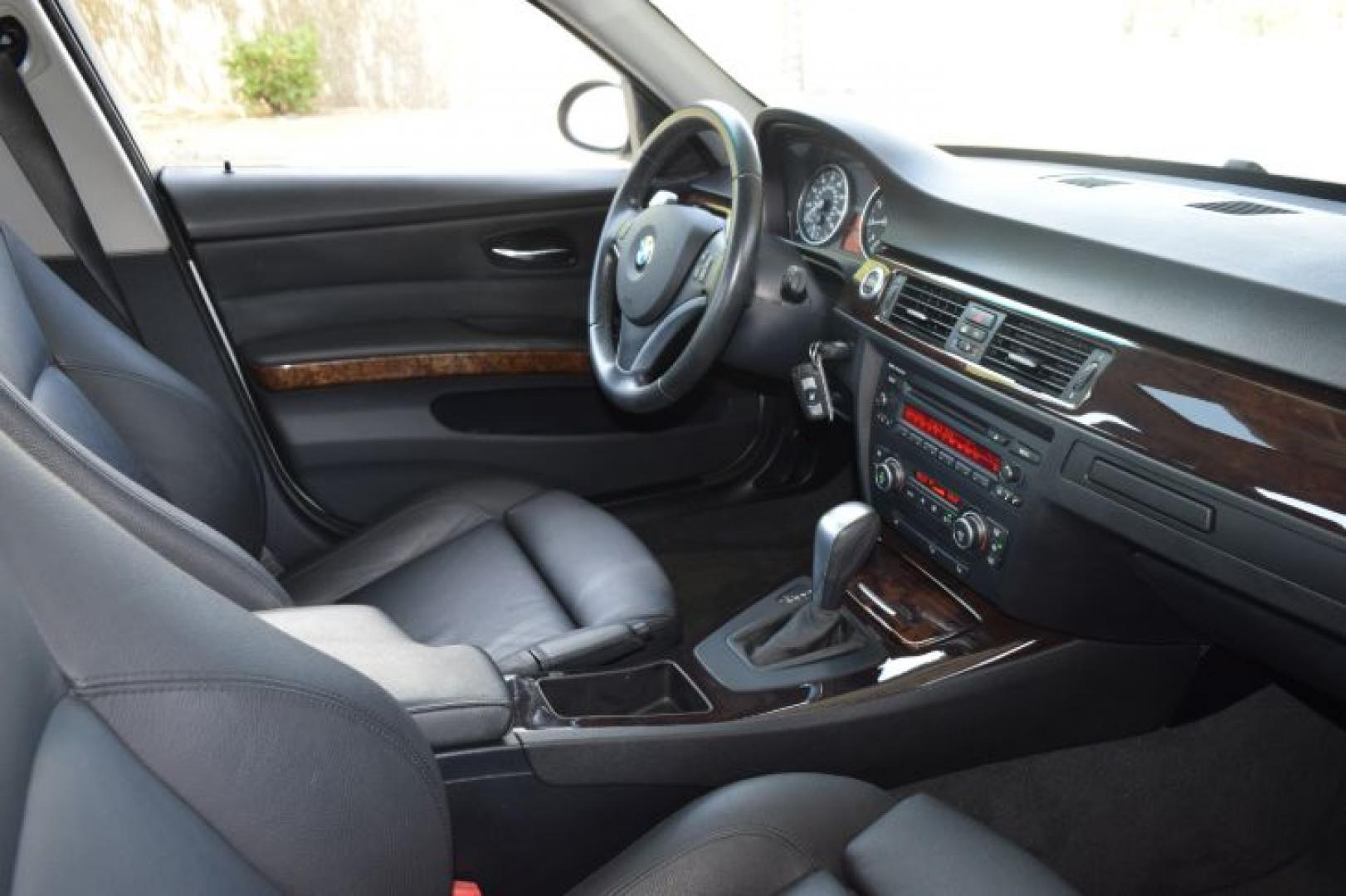 2008 Titanium Silver Metallic /Black BMW 3-Series 328xi (WBAVC73548K) with an 3.0L L6 DOHC 24V engine, Manual transmission, located at 11056 N 23rd Dr #101, Phoenix, AZ, 85029, (623) 434-4252, 33.587704, -112.109962 - Photo#1