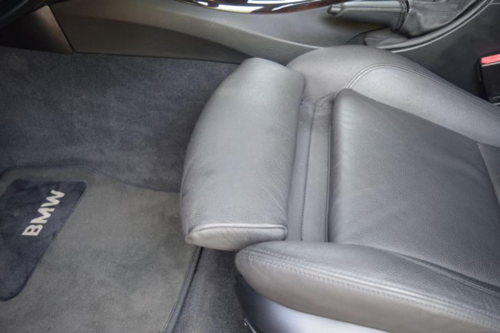 2008 Titanium Silver Metallic /Black BMW 3-Series 328xi (WBAVC73548K) with an 3.0L L6 DOHC 24V engine, Manual transmission, located at 11056 N 23rd Dr #101, Phoenix, AZ, 85029, (623) 434-4252, 33.587704, -112.109962 - Photo#21