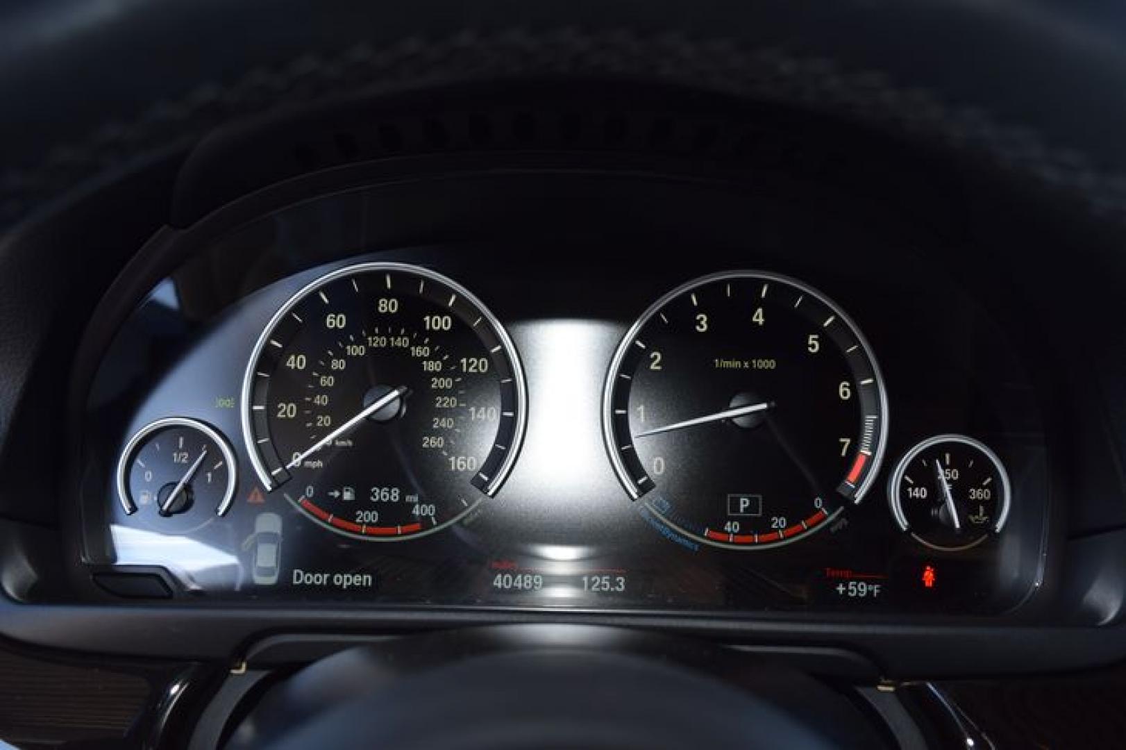 2014 Jet Black /Venetian Beige BMW 5-Series 535i (WBA5B1C52ED) with an 3.0L L6 DOHC 24V engine, Automatic transmission, located at 11056 N 23rd Dr #101, Phoenix, AZ, 85029, (623) 434-4252, 33.587704, -112.109962 - Photo#15