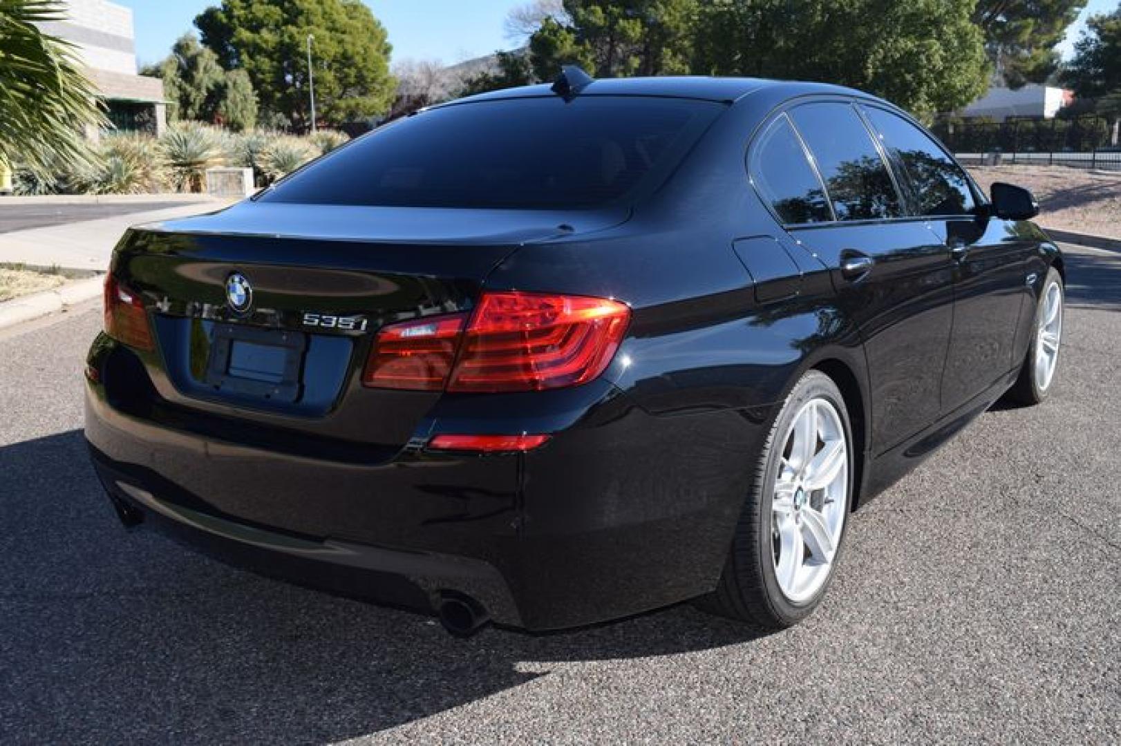 2014 Jet Black /Venetian Beige BMW 5-Series 535i (WBA5B1C52ED) with an 3.0L L6 DOHC 24V engine, Automatic transmission, located at 11056 N 23rd Dr #101, Phoenix, AZ, 85029, (623) 434-4252, 33.587704, -112.109962 - Photo#5