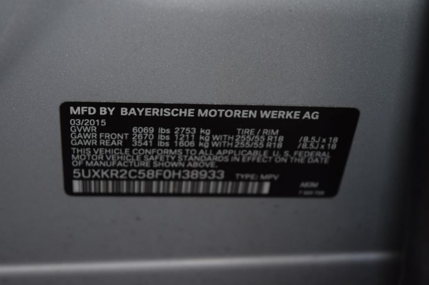 2015 Mineral Silver Metallic /Black BMW X5 sDrive35i (5UXKR2C58F0) with an 3.0L L6 DOHC 24V engine, 8-Speed Automatic transmission, located at 11056 N 23rd Dr #101, Phoenix, AZ, 85029, (623) 434-4252, 33.587704, -112.109962 - Photo#47