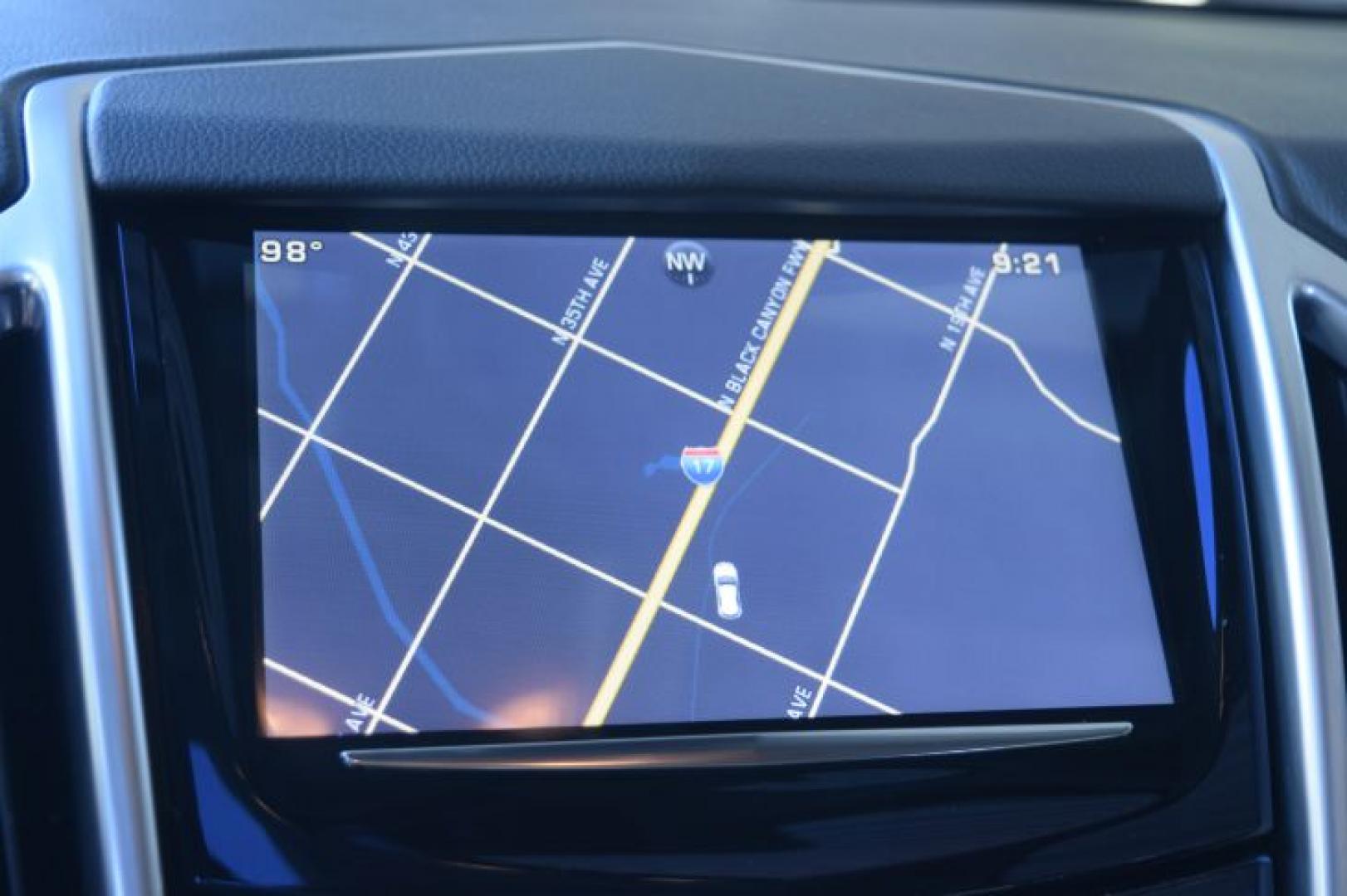 2016 Radiant Silver Metallic /Ebony with Ebony accents Cadillac SRX Luxury Collection AWD (3GYFNEE31GS) with an 3.6L V6 DOHC 24V FFV engine, Automatic transmission, located at 11056 N 23rd Dr #101, Phoenix, AZ, 85029, (623) 434-4252, 33.587704, -112.109962 - Photo#17