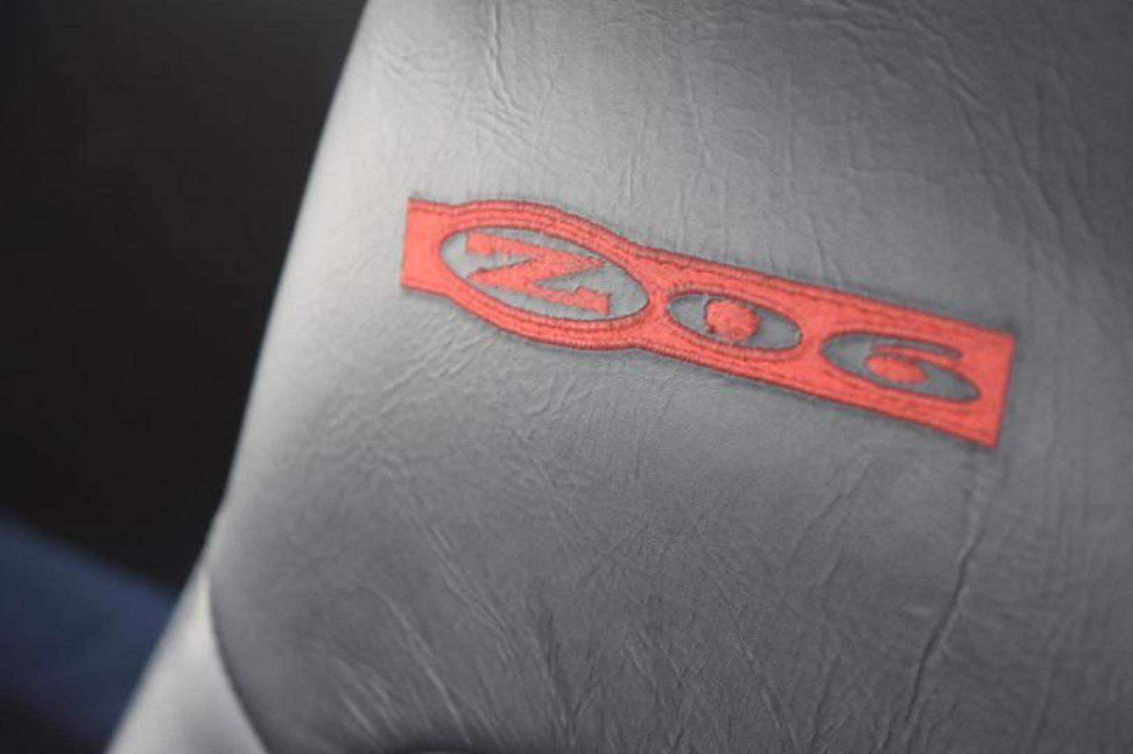 2002 Millenium Yellow /Black Chevrolet Corvette Z06 (1G1YY12S025) with an 5.7L V8 OHV 16V engine, 6-Speed Manual Overdrive transmission, located at 11056 N 23rd Dr #101, Phoenix, AZ, 85029, (623) 434-4252, 33.587704, -112.109962 - Photo#10