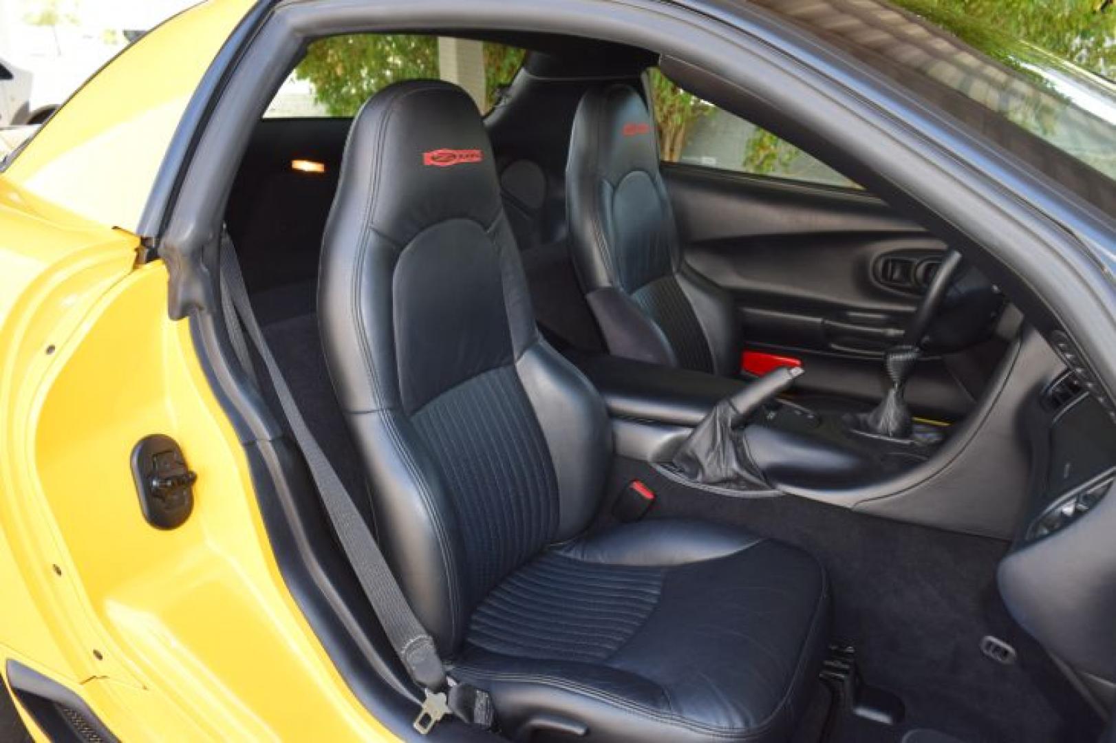 2002 Millenium Yellow /Black Chevrolet Corvette Z06 (1G1YY12S025) with an 5.7L V8 OHV 16V engine, 6-Speed Manual Overdrive transmission, located at 11056 N 23rd Dr #101, Phoenix, AZ, 85029, (623) 434-4252, 33.587704, -112.109962 - Photo#11