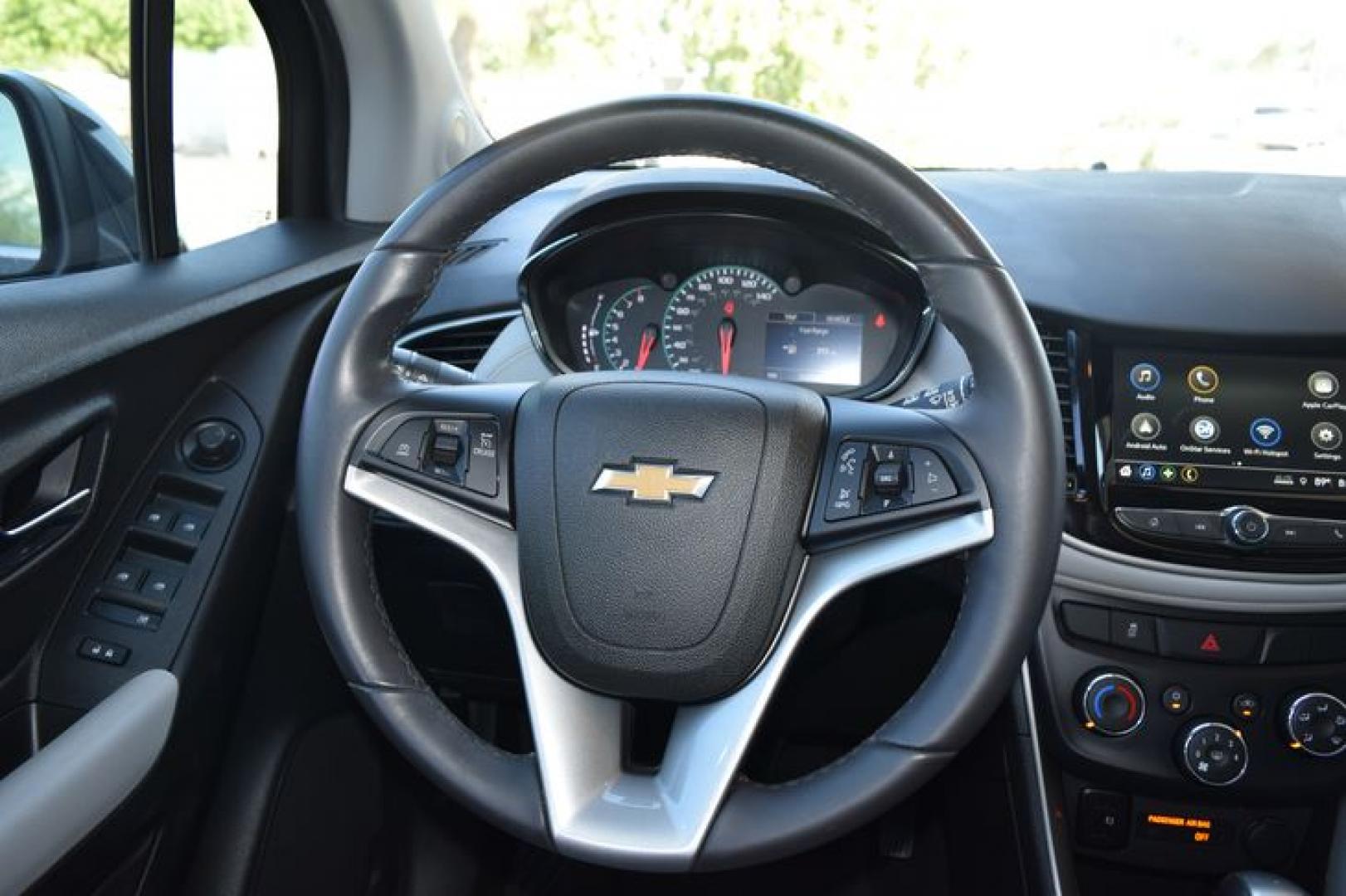 2018 Nightfall Gray Metallic /Jet Black Chevrolet Trax LT FWD (3GNCJLSBXJL) with an 1.4L L4 DOHC 16V engine, Automatic transmission, located at 11056 N 23rd Dr #101, Phoenix, AZ, 85029, (623) 434-4252, 33.587704, -112.109962 - Photo#13