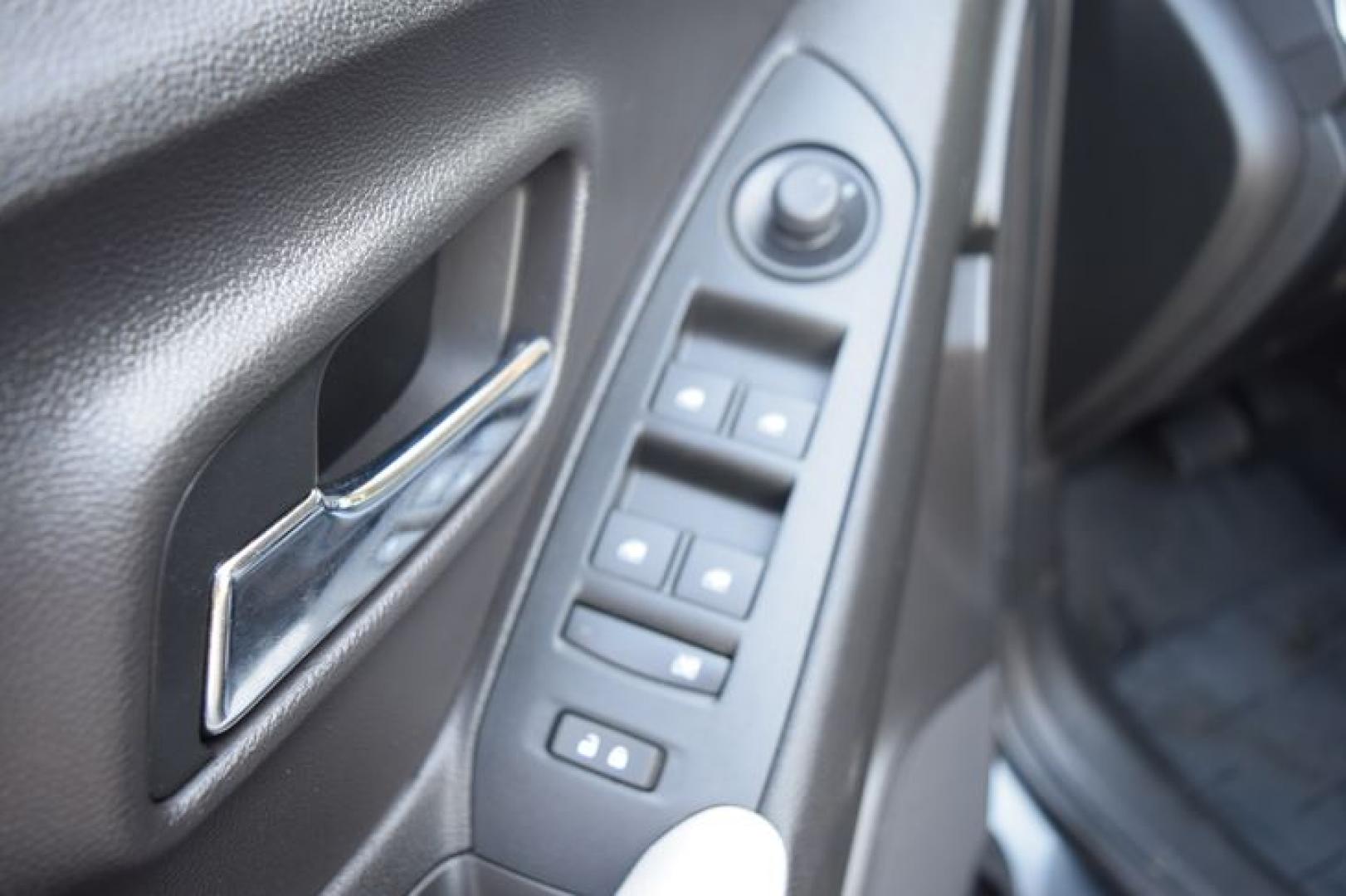 2018 Nightfall Gray Metallic /Jet Black Chevrolet Trax LT FWD (3GNCJLSBXJL) with an 1.4L L4 DOHC 16V engine, Automatic transmission, located at 11056 N 23rd Dr #101, Phoenix, AZ, 85029, (623) 434-4252, 33.587704, -112.109962 - Photo#21